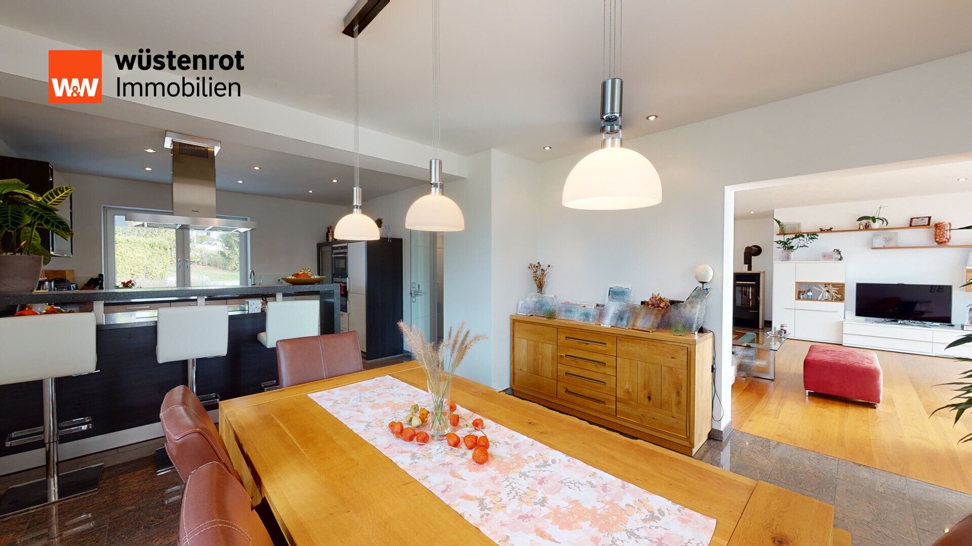 Immobilienangebot - Niederwinkling - Alle - Luxus & Natur vereint: Exklusives Anwesen mit Pool, PV-Anlage & 7.000 m2 Grundstück i Niederwinkling