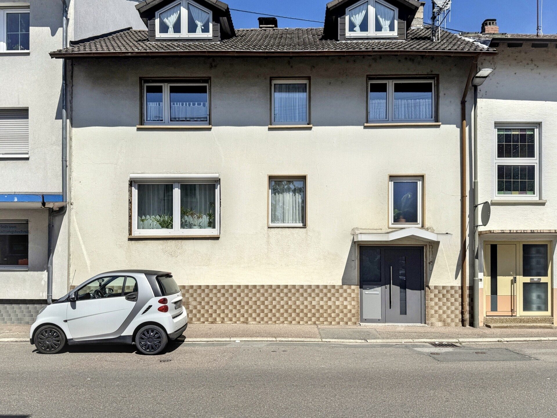 Immobilienangebot - Wiesloch - Alle - "Charmantes Reihenmittelhaus" mit Wintergarten und schönem Außenbereich in Alt-Wiesloch