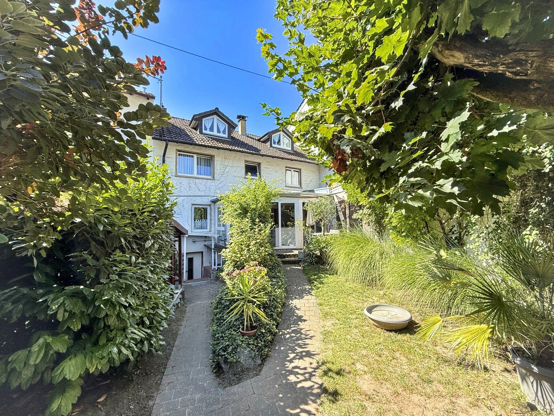 Immobilienangebot - Wiesloch - Alle - "Charmantes Reihenmittelhaus" mit Wintergarten und schönem Außenbereich in Alt-Wiesloch