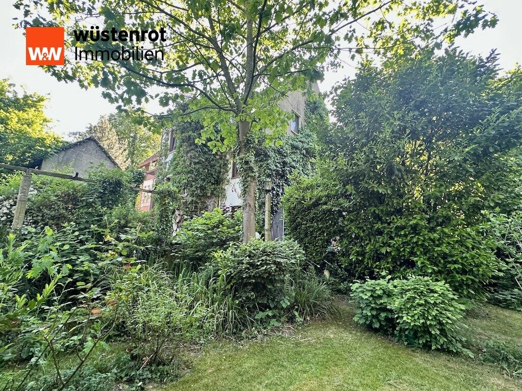 Immobilienangebot - Mülheim an der Ruhr - Alle - Preissenkung – erneut am Markt: Grundstück in Top-Lage mit sanierungsbedürftigem Zweifamilienhaus
