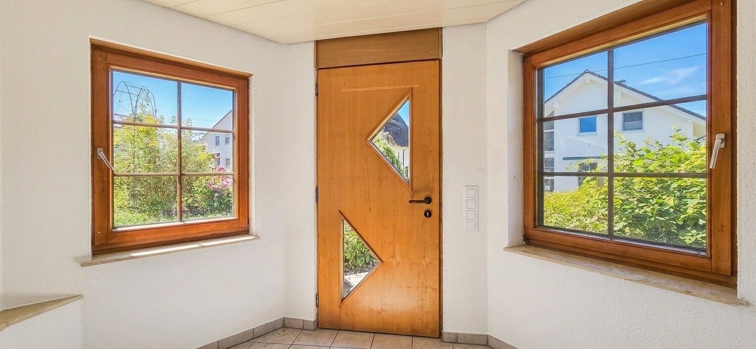 Immobilienangebot - Merzig - Alle - Mehrgenerationenhaus mit Einliegerwohnung und großem Grundstück in ruhiger Lage!