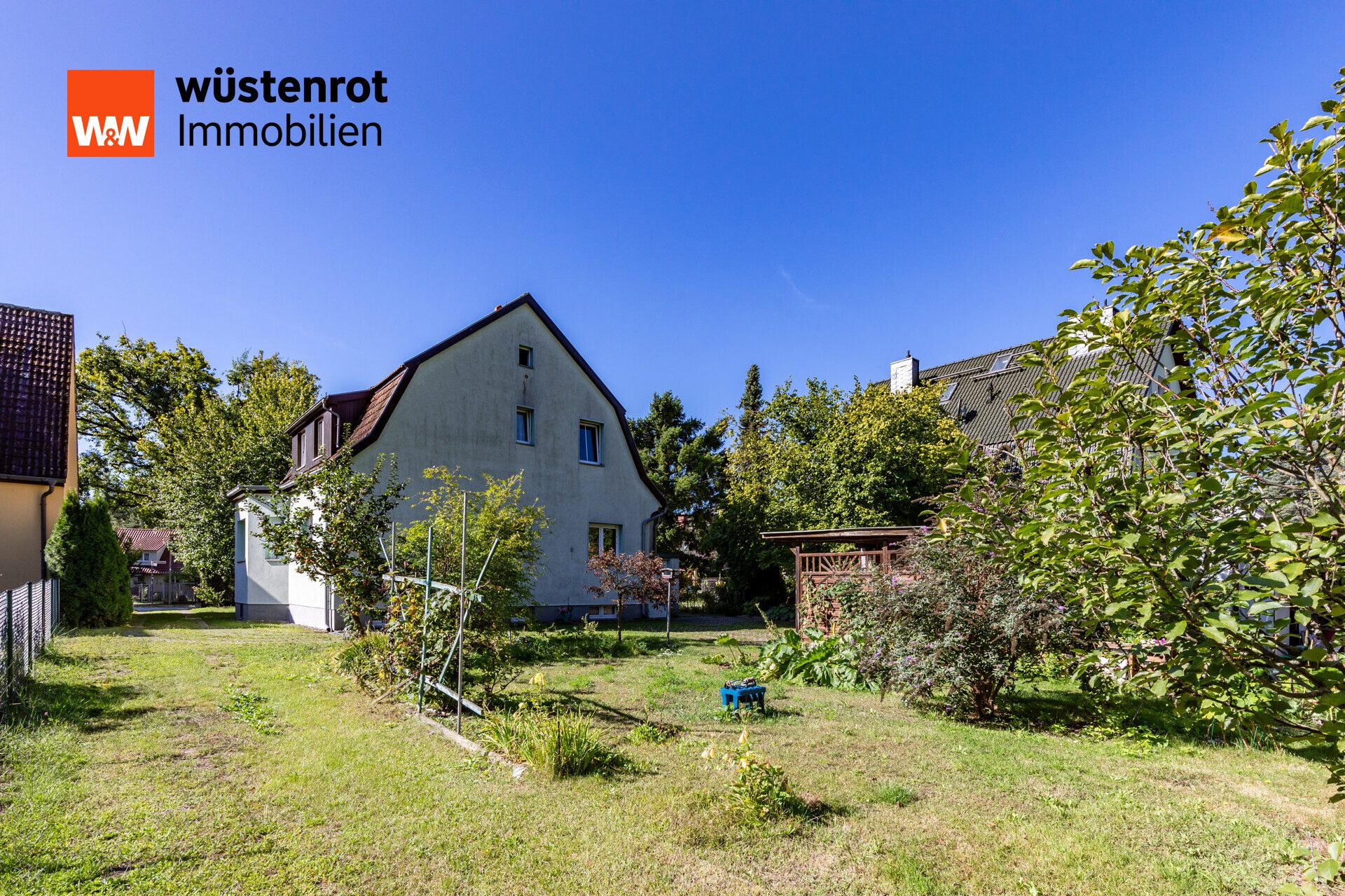 Immobilienangebot - Zeuthen / Miersdorf - Alle - RESERVIERT! Attraktives Zweifamilienhaus mit einer vermieteten Wohneinheit in Zeuthen bei Berlin!