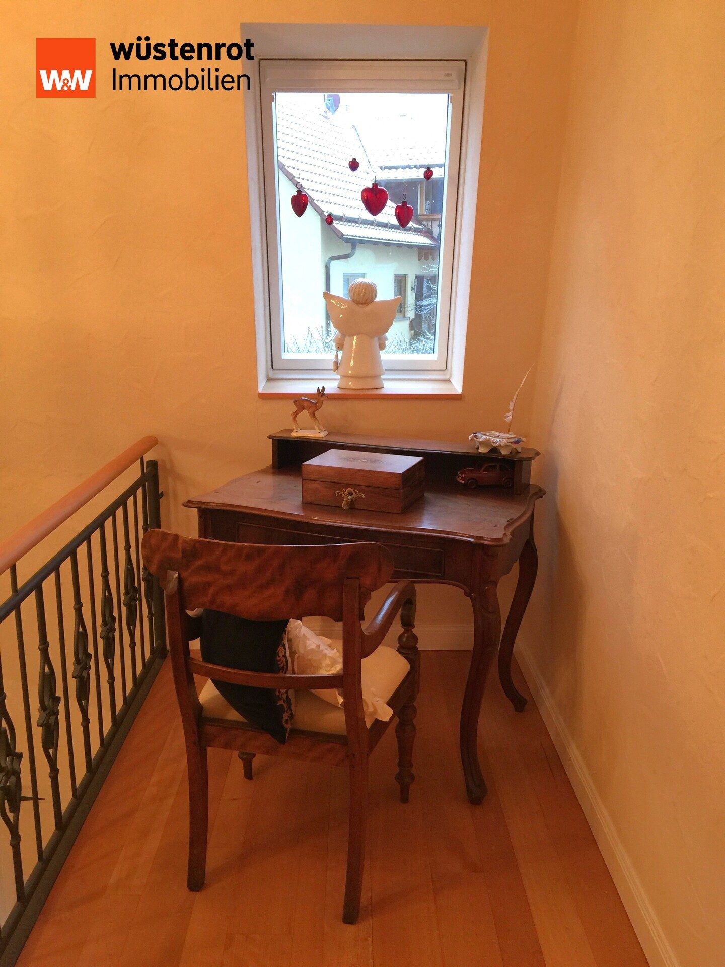 Immobilienangebot - Offenhausen / Breitenbrunn - Alle - Geschmackvolles und edles Domizil 
in ländlicher Idylle