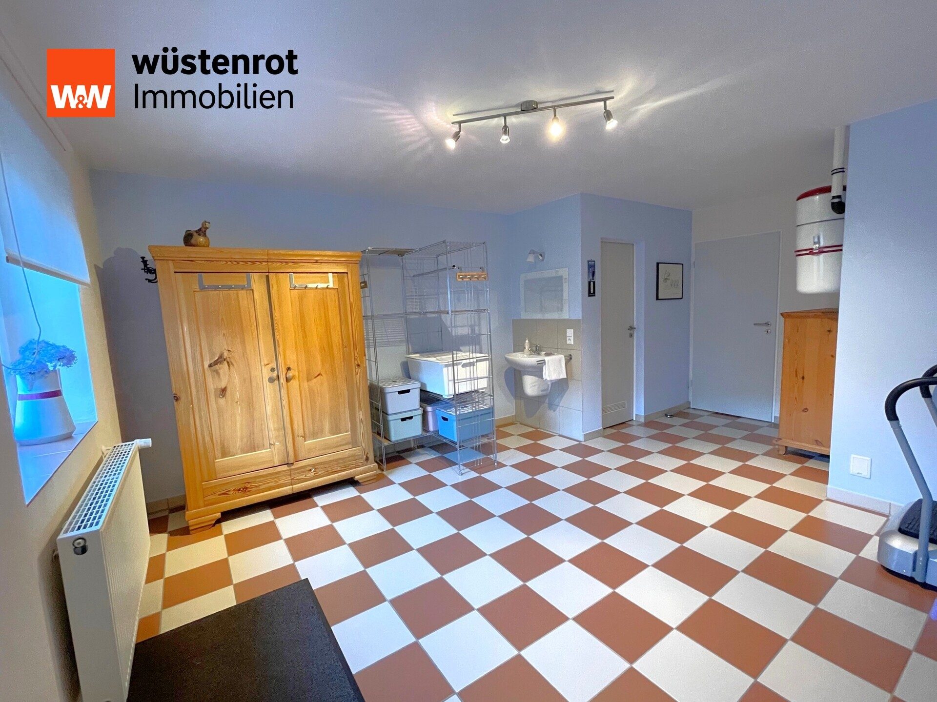 Immobilienangebot - Offenhausen / Breitenbrunn - Alle - Geschmackvolles und edles Domizil 
in ländlicher Idylle