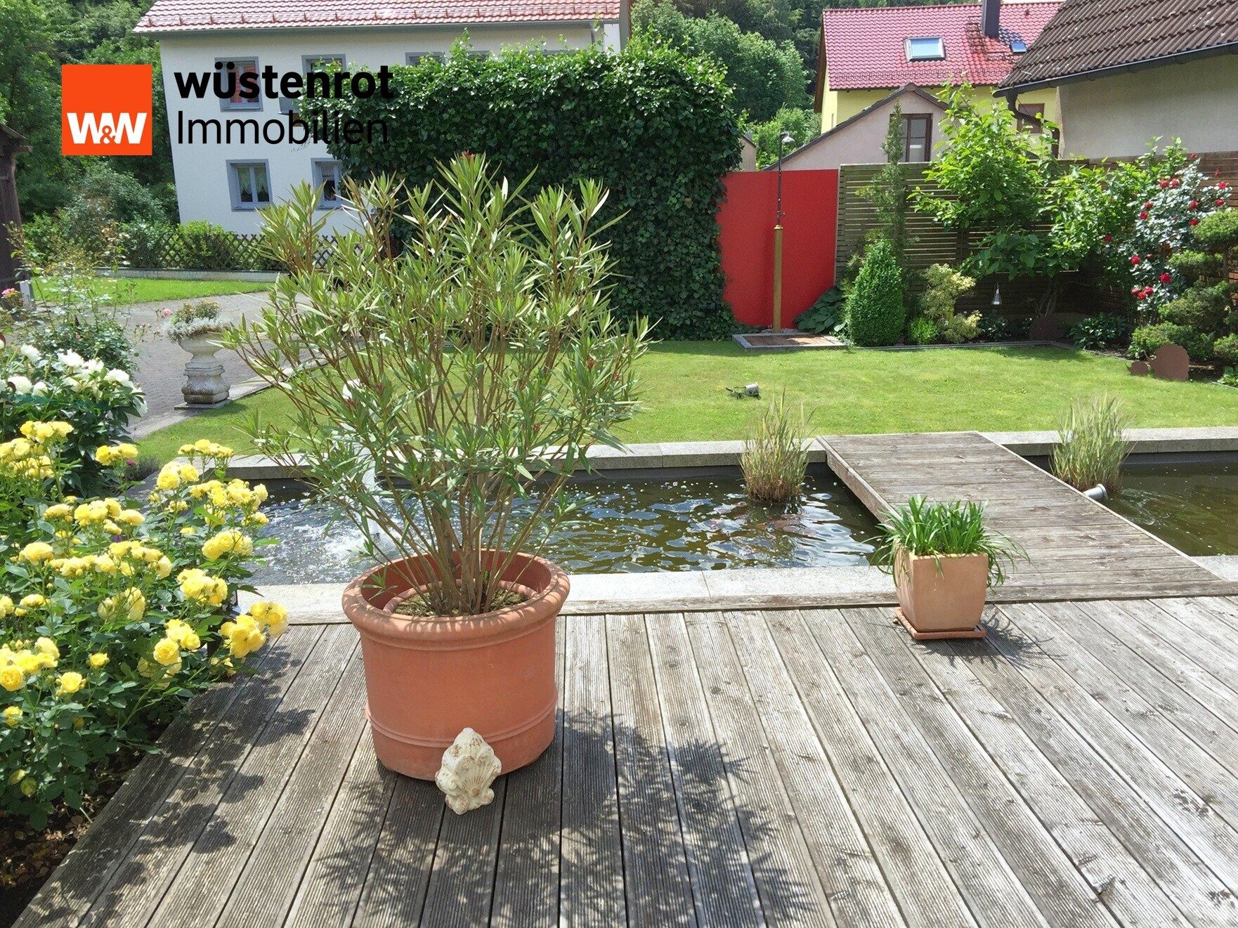 Immobilienangebot - Offenhausen / Breitenbrunn - Alle - Geschmackvolles und edles Domizil 
in ländlicher Idylle
