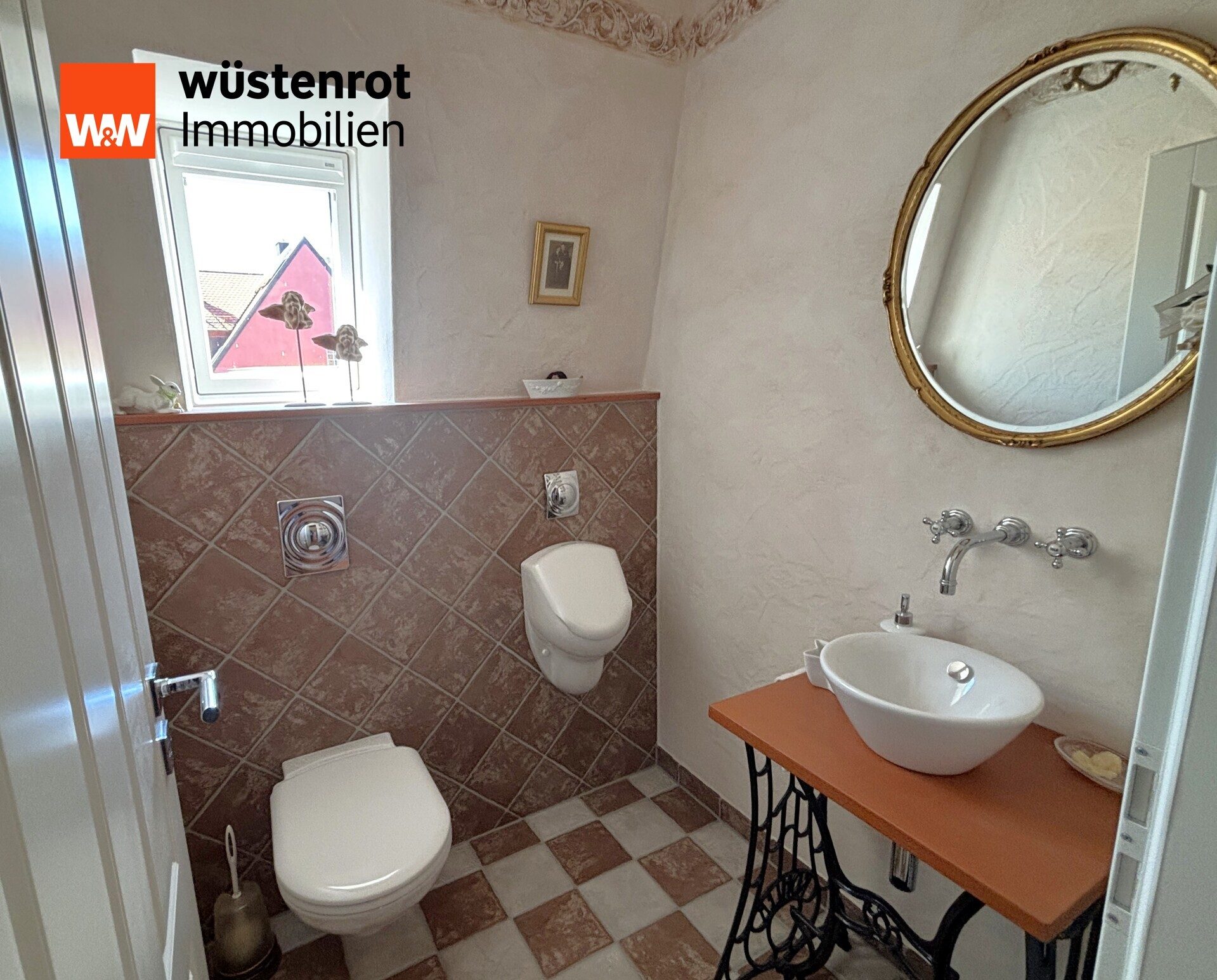 Immobilienangebot - Offenhausen / Breitenbrunn - Alle - Geschmackvolles und edles Domizil 
in ländlicher Idylle