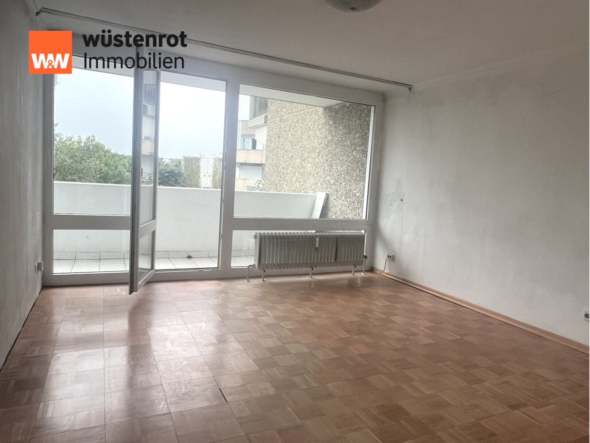 Immobilienangebot - Offenbach - Alle - Helle 2-Zimmer-Wohnung mit Ausblick und Balkon in Offenbach, nähe Ledermuseum