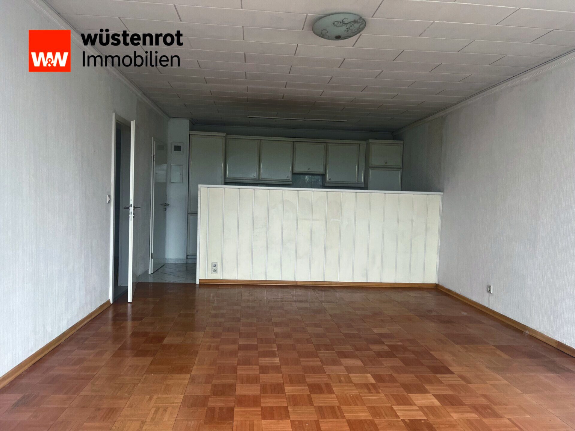 Immobilienangebot - Offenbach - Alle - Helle 2-Zimmer-Wohnung mit Ausblick und Balkon in Offenbach, nähe Ledermuseum