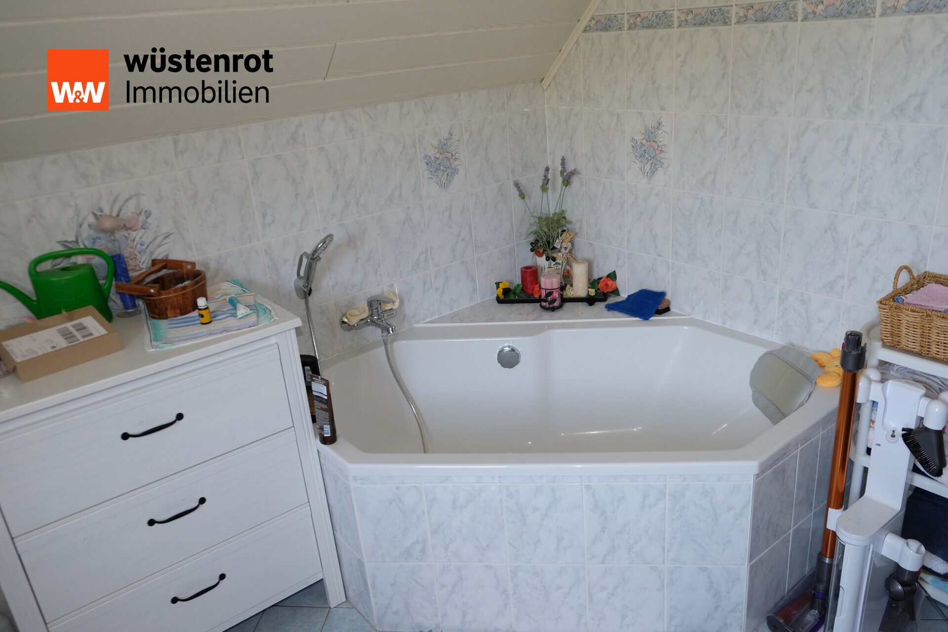 Immobilienangebot - Altenberg / Bärenstein - Alle - Wunderschönes Einfamilienhaus mit Einliegerwohnung, Schlossblick & großem Grundstück
