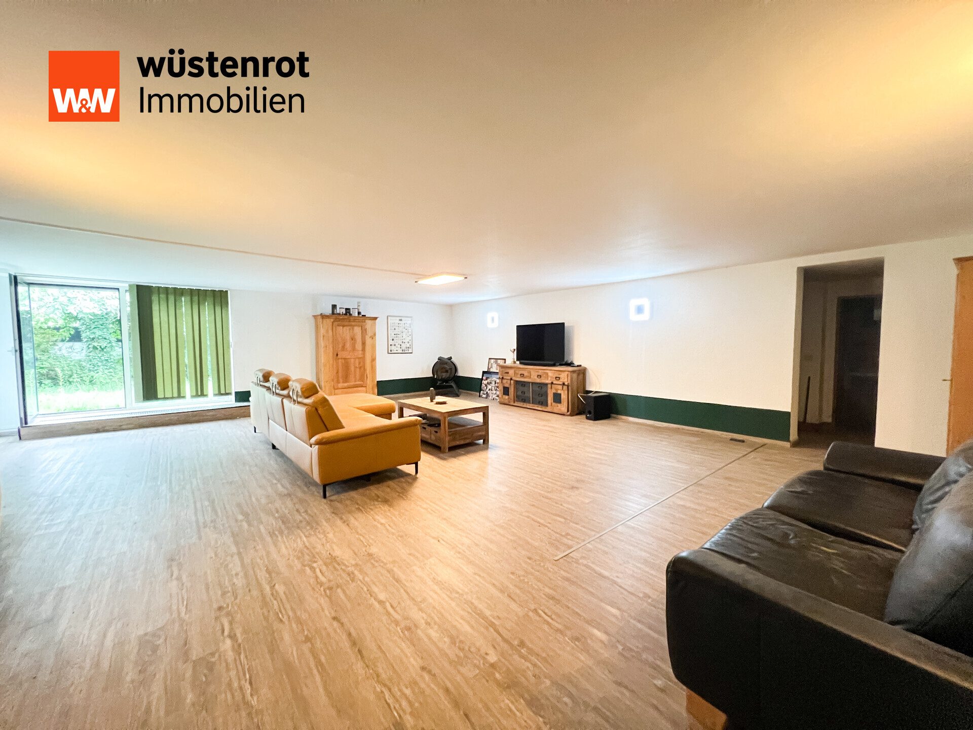 Immobilienangebot - Dittelbrunn - Alle - Preisreduzierung! Exklusiver Bungalow mit Einliegerwohnung im Architektenstil - großer Terrasse und Garten