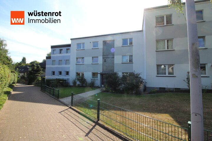 Immobilienangebot - Mülheim an der Ruhr - Alle - Ankommen & Durchatmen-
3-Zimmerwohnung mit Balkon und separater Garage in guter Lage!