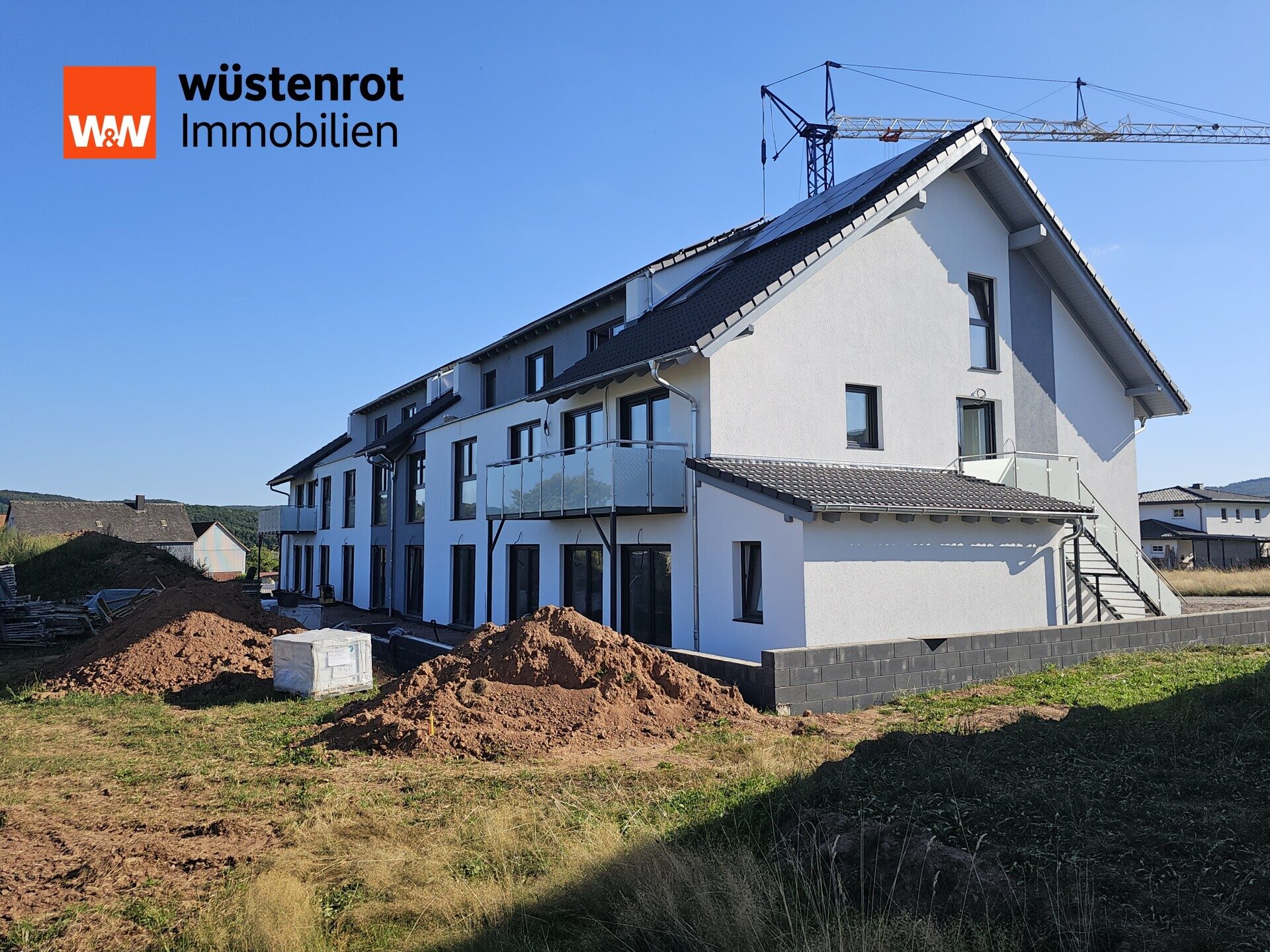 Immobilienangebot - Lahntal / Sterzhausen - Alle - Moderne 3-Zimmerwohnung mit Komfort und Terrasse in Lahntal-Sterzhausen