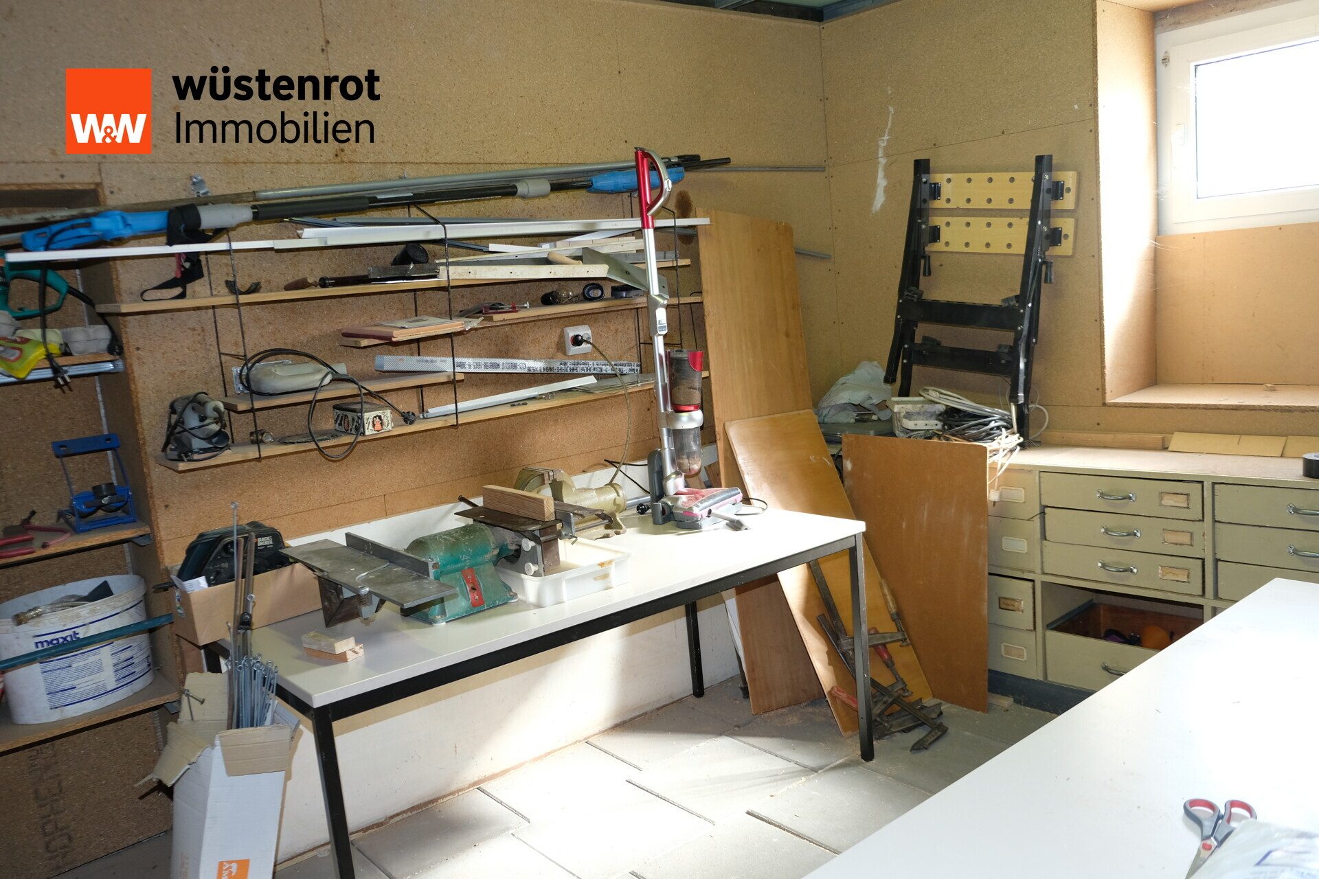 Immobilienangebot - Roßwein - Alle - Wohn- und Geschäftshaus im Zentrum von Roßwein – 148 m² Wohnfläche + Gewerbe