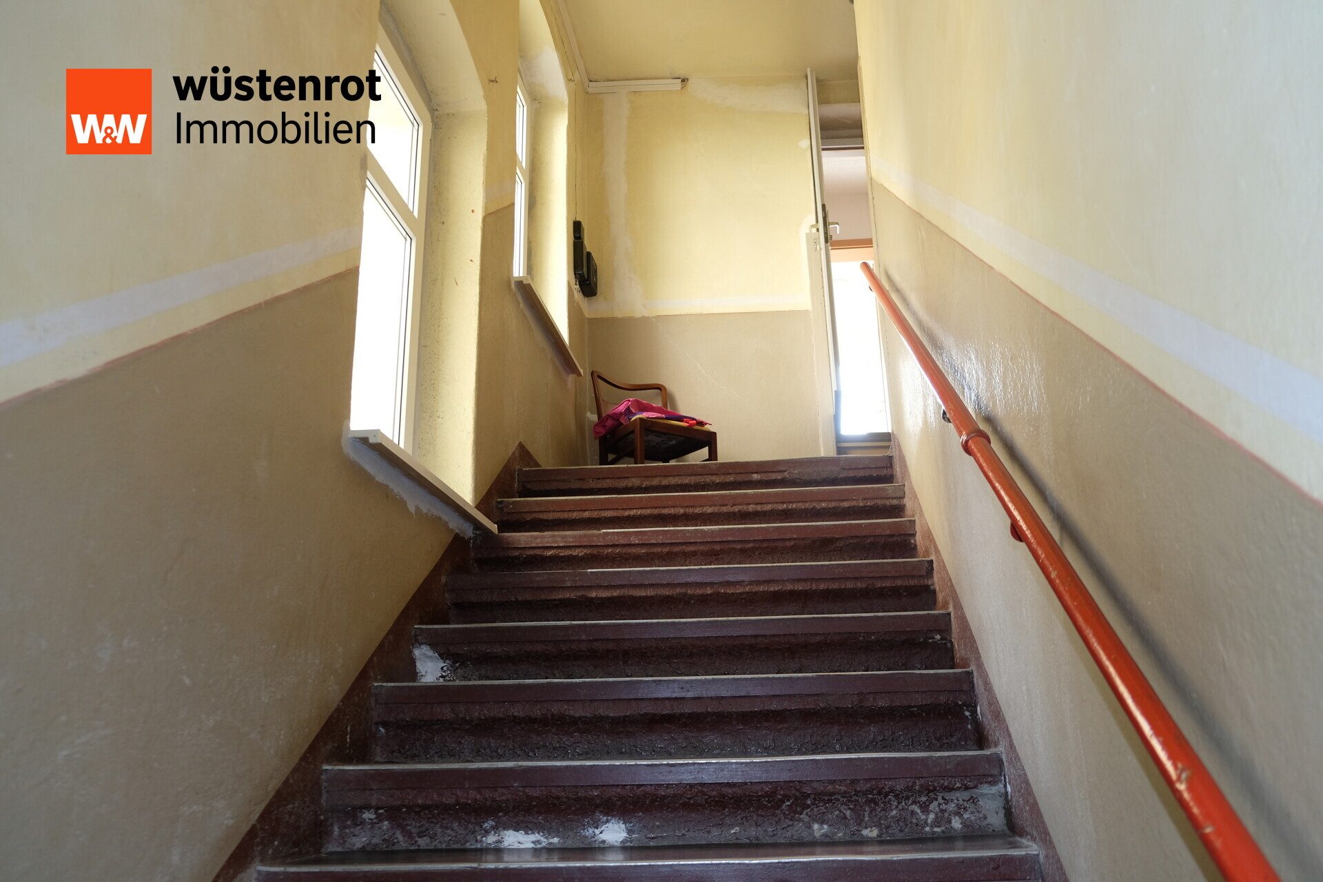 Immobilienangebot - Roßwein - Alle - Wohn- und Geschäftshaus im Zentrum von Roßwein – 148 m² Wohnfläche + Gewerbe
