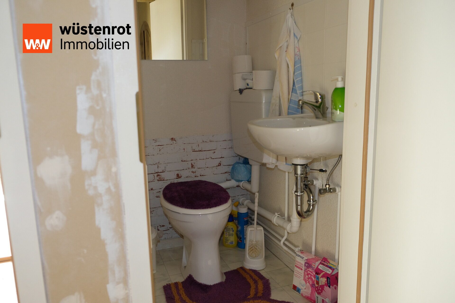 Immobilienangebot - Roßwein - Alle - Wohn- und Geschäftshaus im Zentrum von Roßwein – 148 m² Wohnfläche + Gewerbe