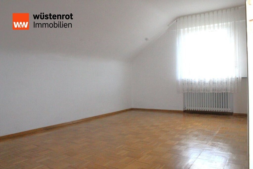 Immobilienangebot - Horb am Neckar / Nordstetten - Alle - Ein- / Zweifamilienhaus in Horb-Nordstetten / 2 Garagen / vielfältige Möglichkeiten zur Nutzung