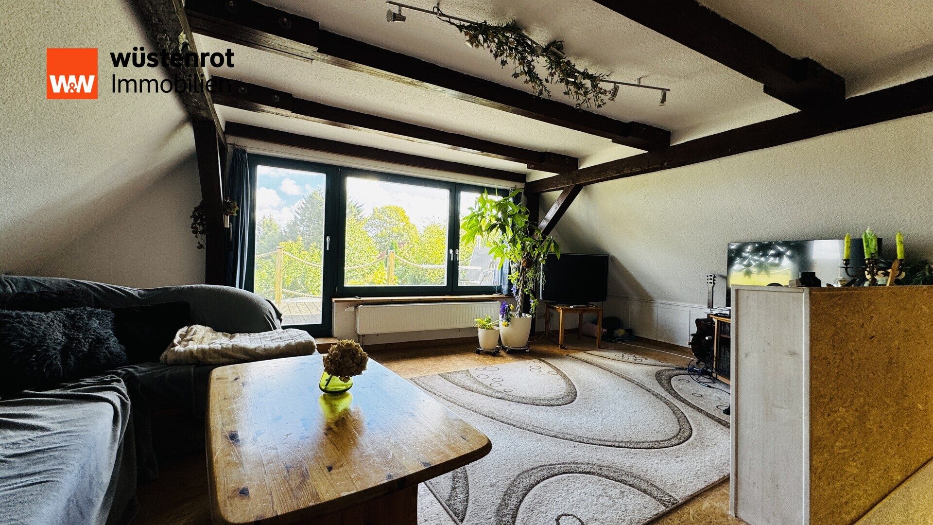 Immobilienangebot - Eixen / Leplow - Alle - Provisionsfrei: Ländlicher Wohntraum mit Reetdach – großzügiges Einfamilienhaus in Leplow bei Eixen