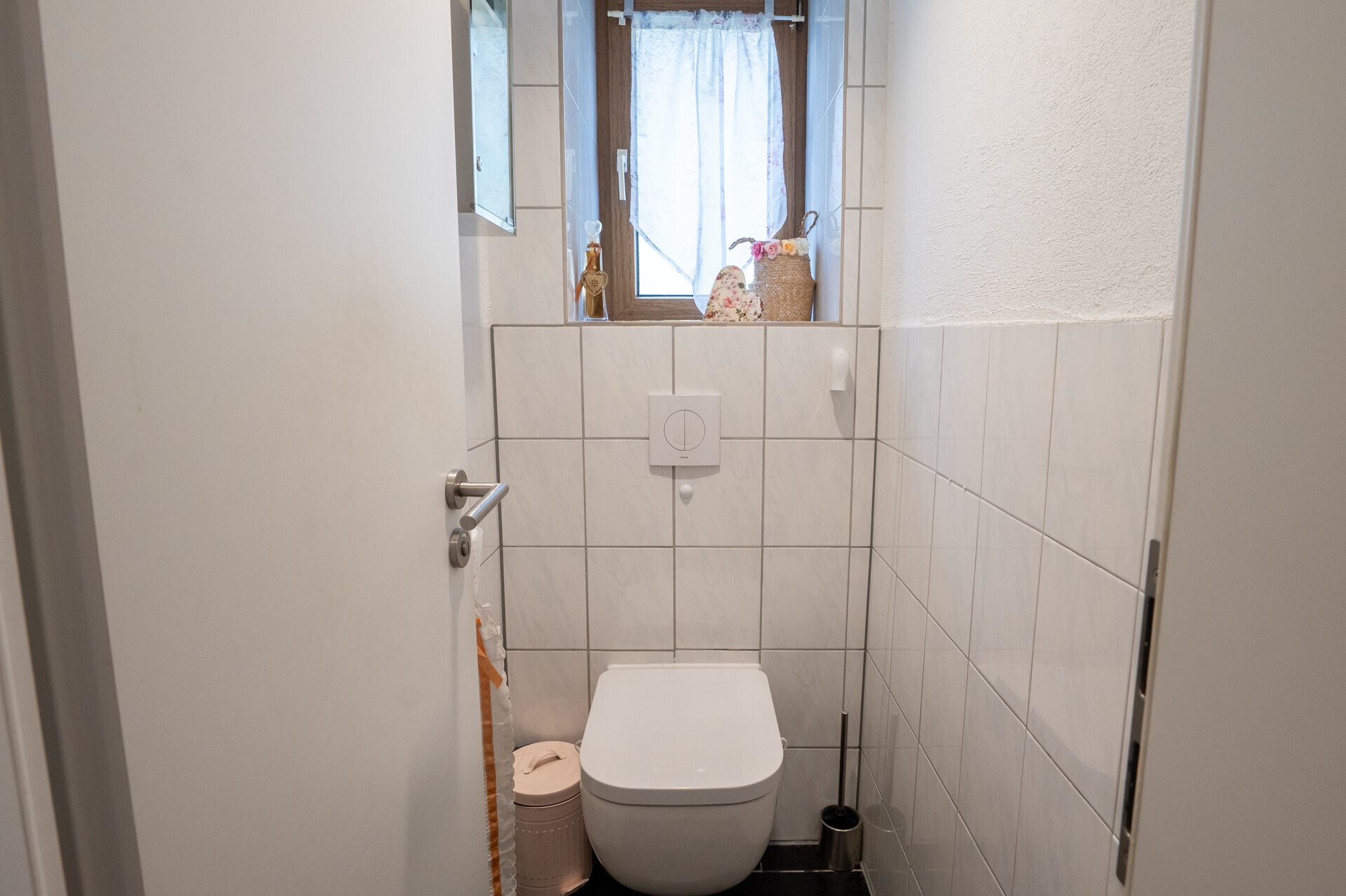 Immobilienangebot - Stuttgart / Zuffenhausen - Alle - Sicher investieren mit Perspektive: Mehrfamilienhaus in Top-Lage von Stuttgart-Zuffenhausen