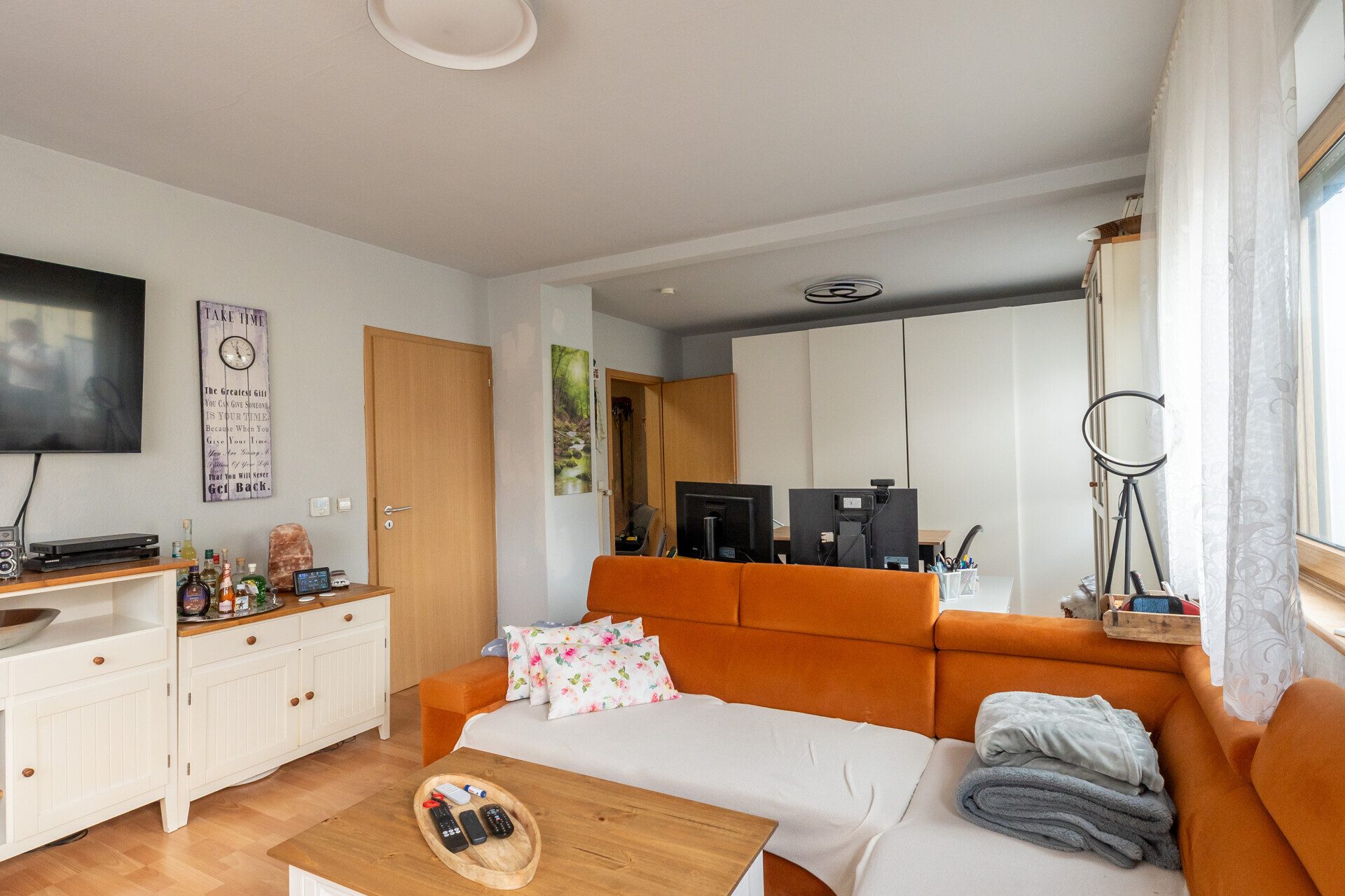 Immobilienangebot - Stuttgart / Zuffenhausen - Alle - Sicher investieren mit Perspektive: Mehrfamilienhaus in Top-Lage von Stuttgart-Zuffenhausen