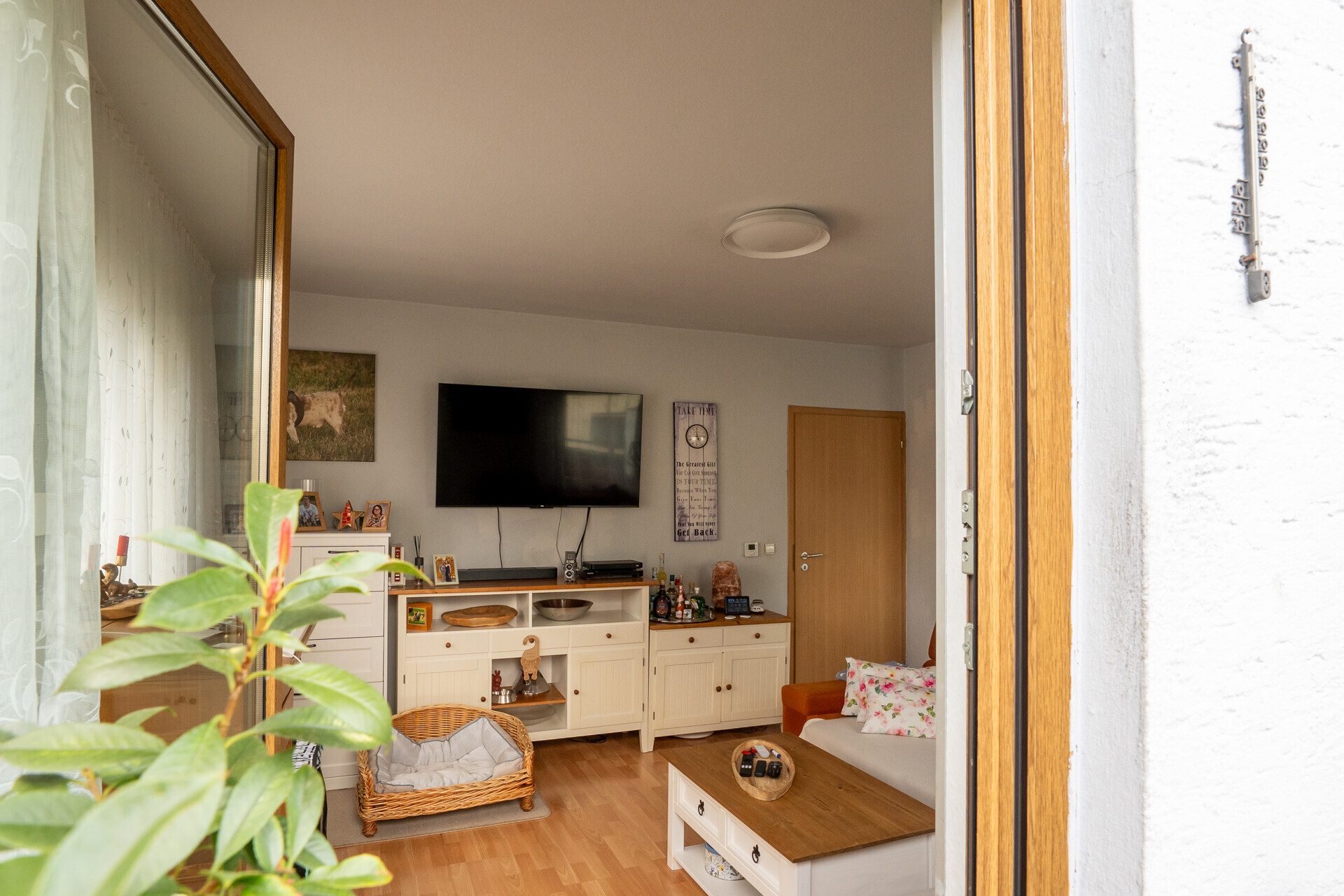 Immobilienangebot - Stuttgart / Zuffenhausen - Alle - Sicher investieren mit Perspektive: Mehrfamilienhaus in Top-Lage von Stuttgart-Zuffenhausen