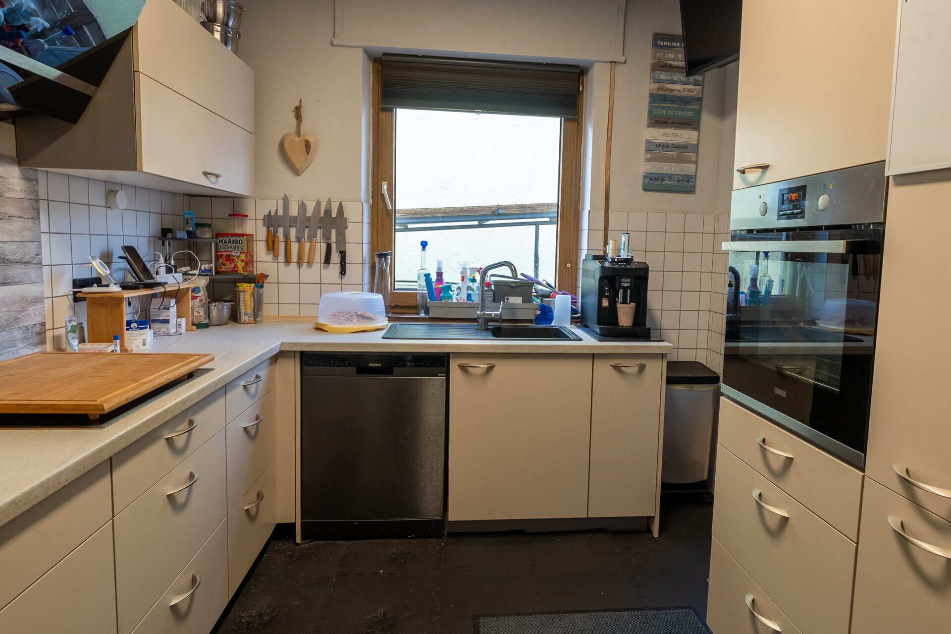 Immobilienangebot - Stuttgart / Zuffenhausen - Alle - Sicher investieren mit Perspektive: Mehrfamilienhaus in Top-Lage von Stuttgart-Zuffenhausen