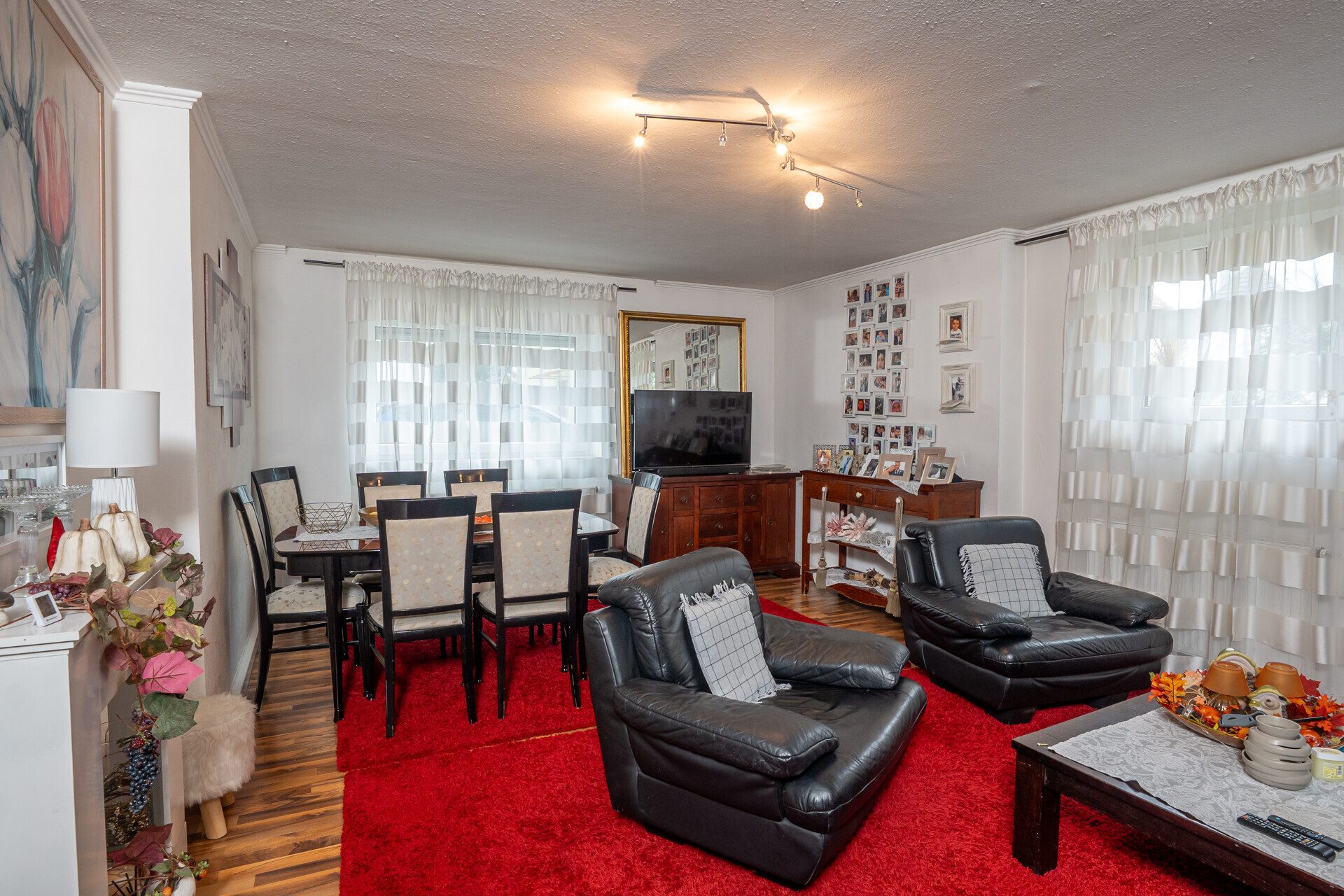 Immobilienangebot - Stuttgart / Zuffenhausen - Alle - Sicher investieren mit Perspektive: Mehrfamilienhaus in Top-Lage von Stuttgart-Zuffenhausen