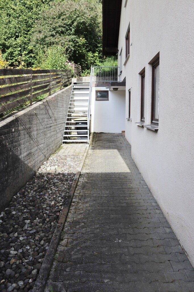 Immobilienangebot - Wangen im Allgäu / Epplings - Alle - Großzügige 4,5 - Zimmer - Etagenwohnung mit Balkon, Garage und Gartenanteil in Wangen / Epplings