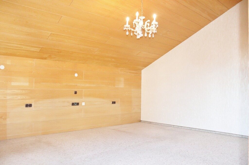 Immobilienangebot - Wangen im Allgäu / Epplings - Alle - Großzügige 4,5 - Zimmer - Etagenwohnung mit Balkon, Garage und Gartenanteil in Wangen / Epplings