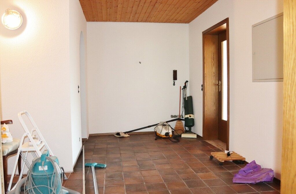 Immobilienangebot - Wangen im Allgäu / Epplings - Alle - Großzügige 4,5 - Zimmer - Etagenwohnung mit Balkon, Garage und Gartenanteil in Wangen / Epplings