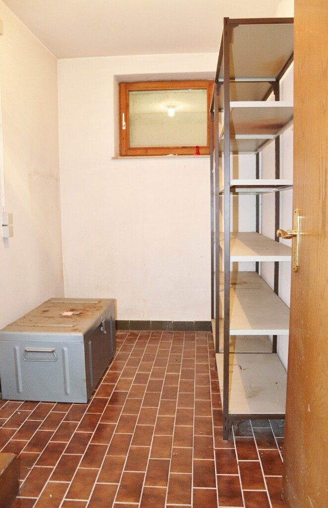 Immobilienangebot - Wangen im Allgäu / Epplings - Alle - Großzügige 4,5 - Zimmer - Etagenwohnung mit Balkon, Garage und Gartenanteil in Wangen / Epplings