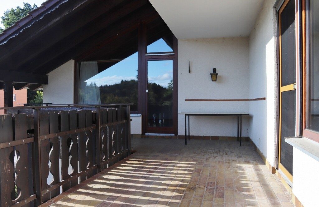 Immobilienangebot - Wangen im Allgäu / Epplings - Alle - Großzügige 4,5 - Zimmer - Etagenwohnung mit Balkon, Garage und Gartenanteil in Wangen / Epplings