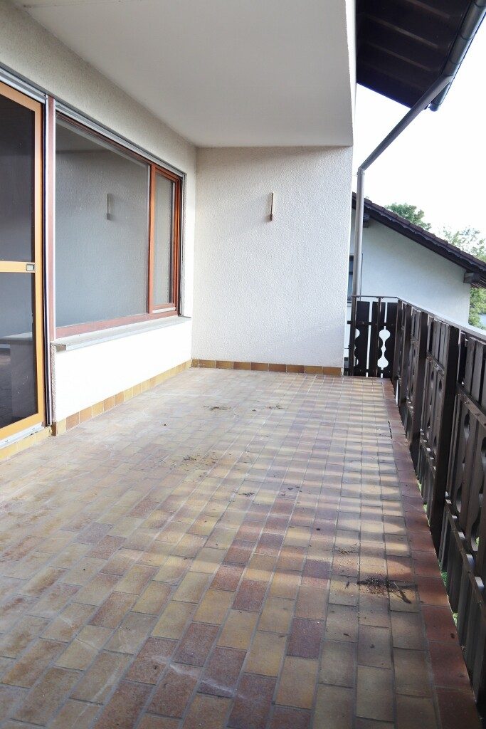 Immobilienangebot - Wangen im Allgäu / Epplings - Alle - Großzügige 4,5 - Zimmer - Etagenwohnung mit Balkon, Garage und Gartenanteil in Wangen / Epplings