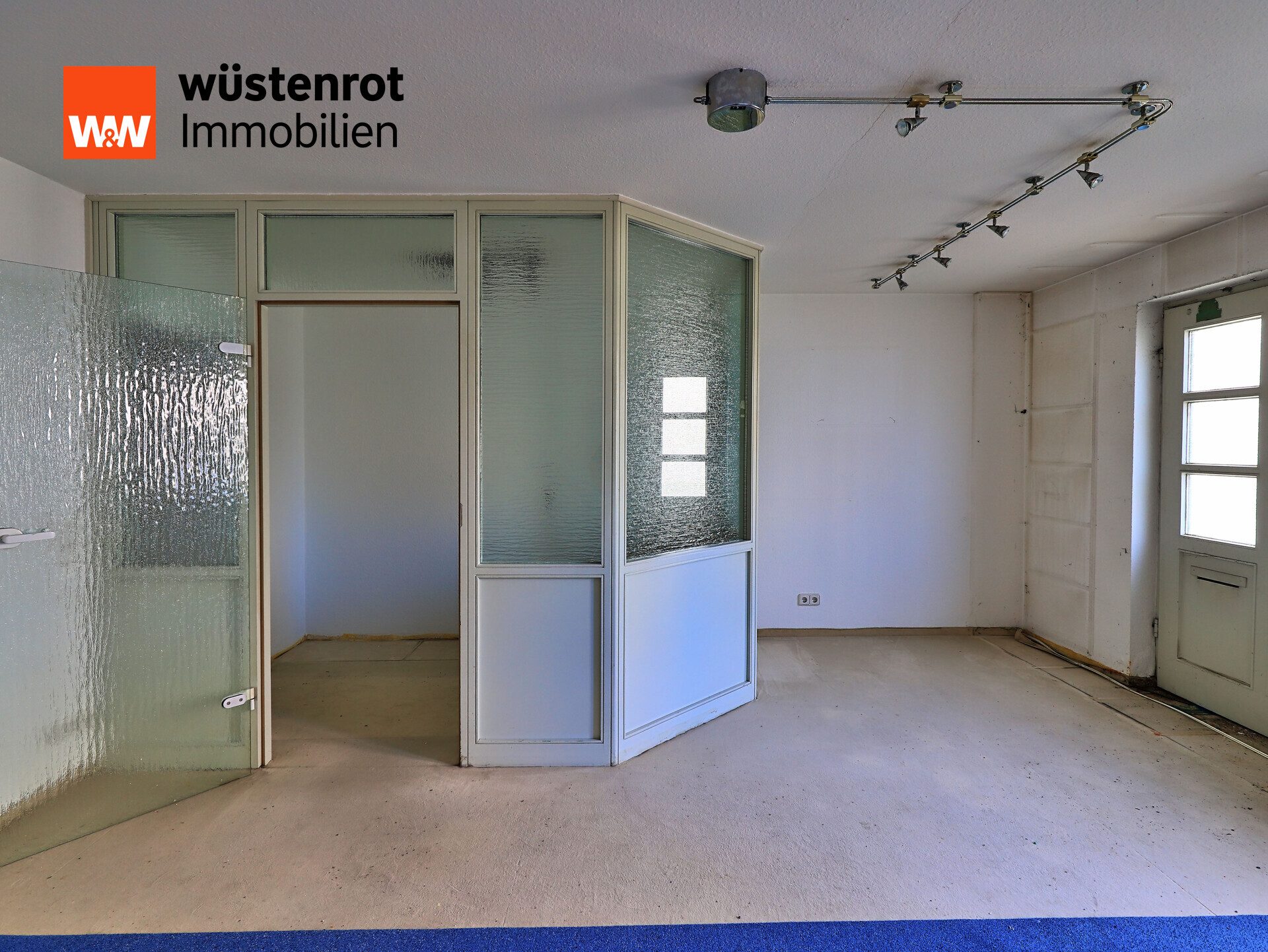 Immobilienangebot - Weiden - Alle - Attraktive Gewerbefläche (Büro/Praxis) in TOP-Lage in Weiden zu vermieten