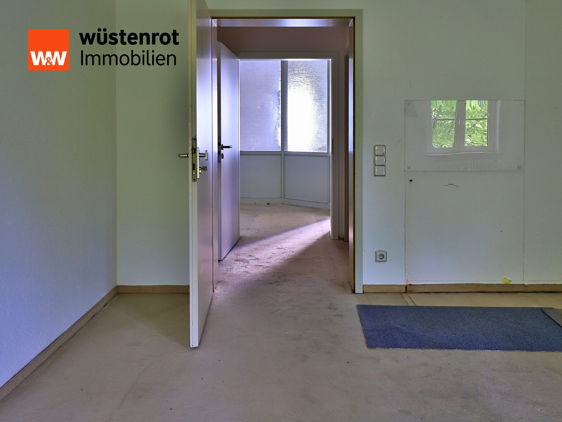 Immobilienangebot - Weiden - Alle - Attraktive Gewerbefläche (Büro/Praxis) in TOP-Lage in Weiden zu vermieten