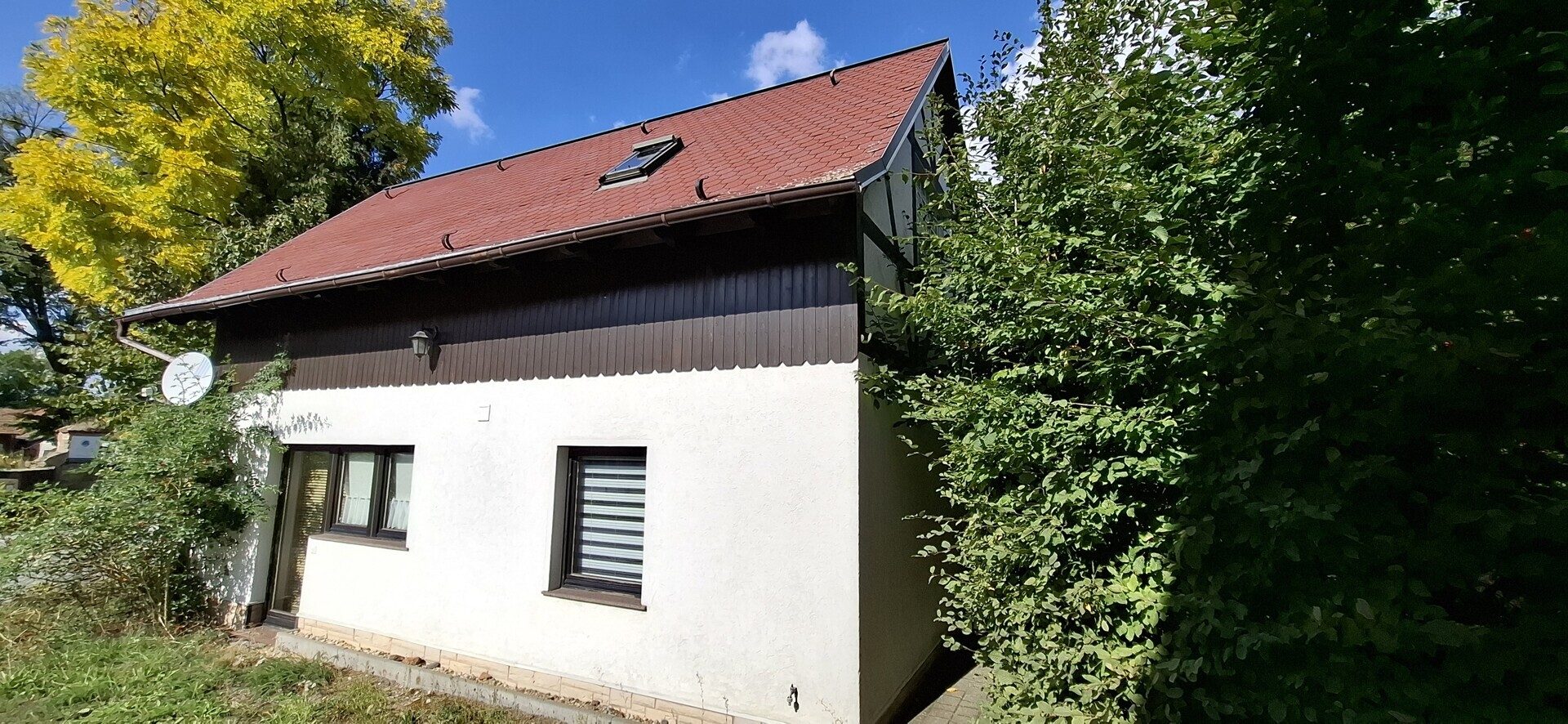 Immobilienangebot - Hochkirch - Alle - Anwesen mit Wohnhaus, Ferienhaus und Scheune in guter Wohnlage von Hochkirch