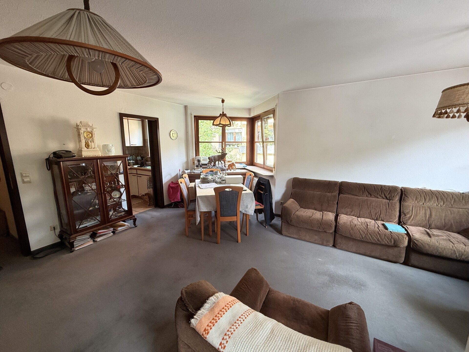 Immobilienangebot - Stuttgart - Alle - Schöne 2-Zimmerwohnung mit Balkon und TG-Stellplatz in attraktiver Lage von S-Untertürkheim
