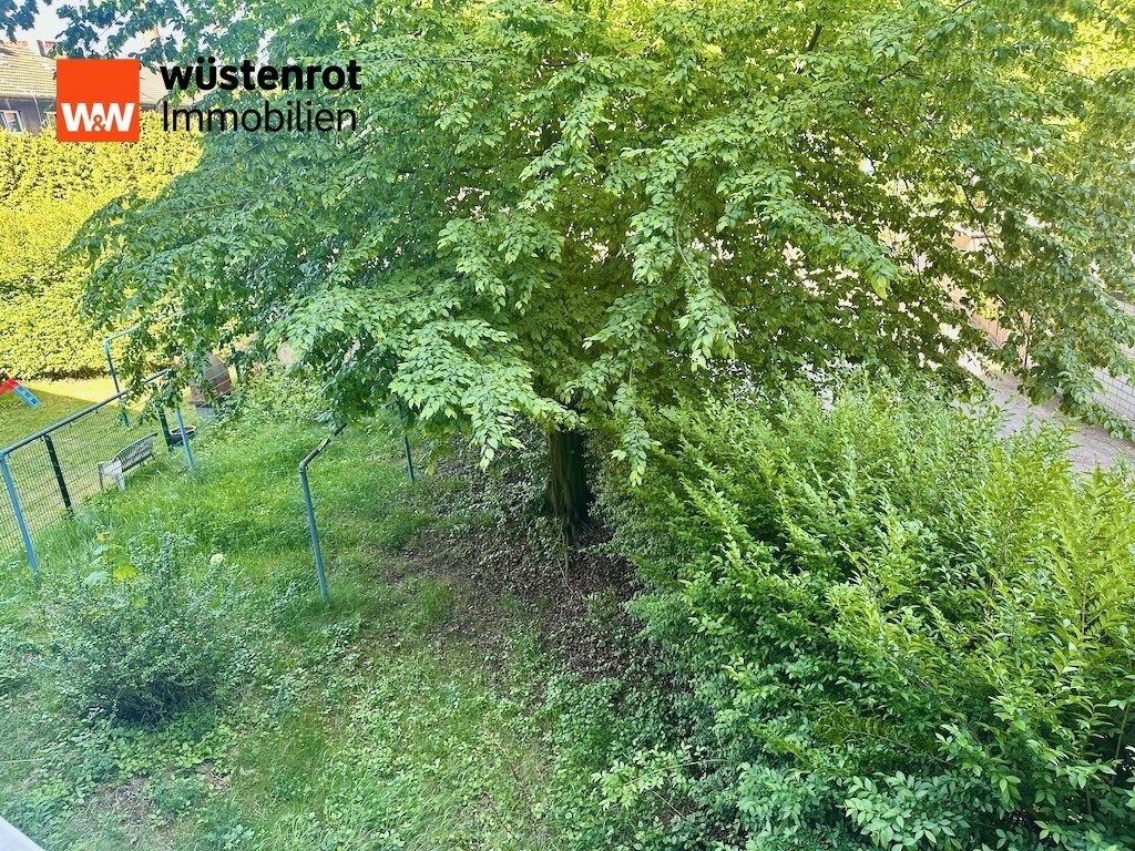 Immobilienangebot - Gelsenkirchen / Schalke - Alle - Kapitalanlage mit 15,2-fachem Rohertrag!
10 Wohnungen · 487 m² Wohnfläche · 2 Garagen · Fernwärme