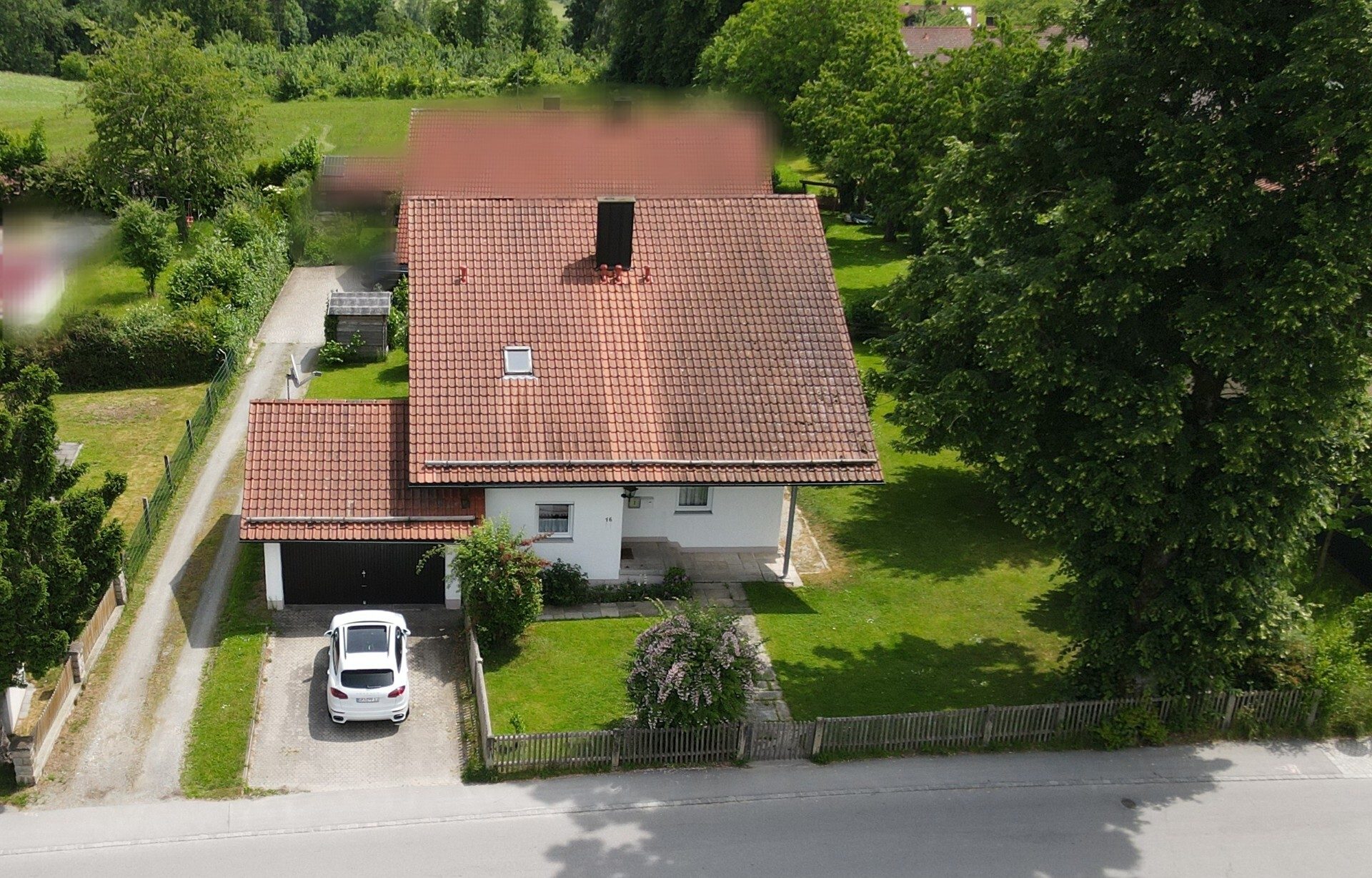 Immobilienangebot - Salzweg / Straßkirchen - Alle - Tolles Wohnhaus mit Traumgarten vor den Toren Passaus. Familienglück oder Kapitalanlage oder beides?