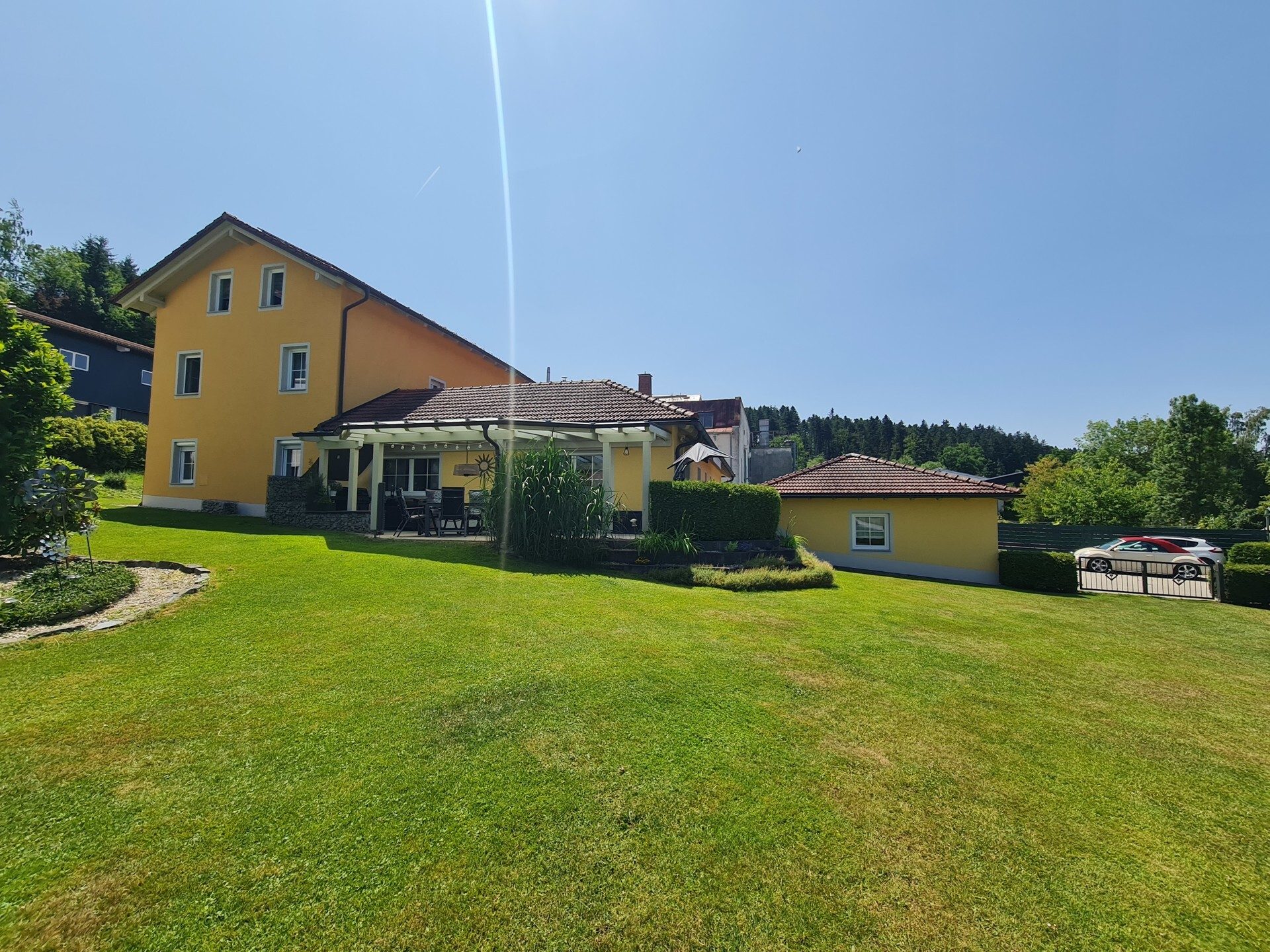 Immobilienangebot - Hutthurm / Kalteneck - Alle - DIE PERFEKTE Immobilie - Familien(t)raum oder Mehrgenerationenwohnen oder Kapitalanlage oder ...