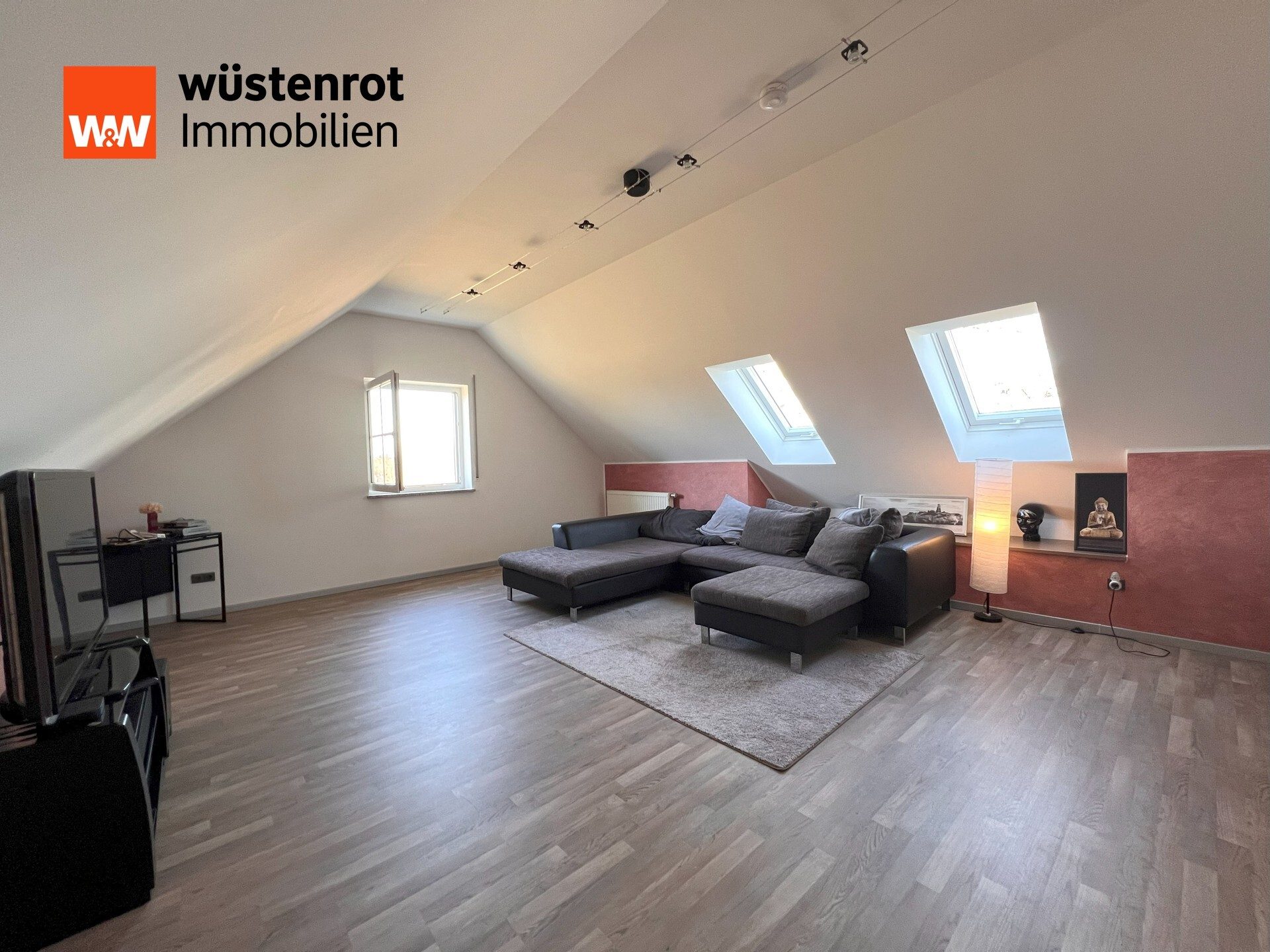 Immobilienangebot - Hohenwart - Alle - Wunderschönes, sehr gepflegtes Einfamilienhaus mit großem Garten