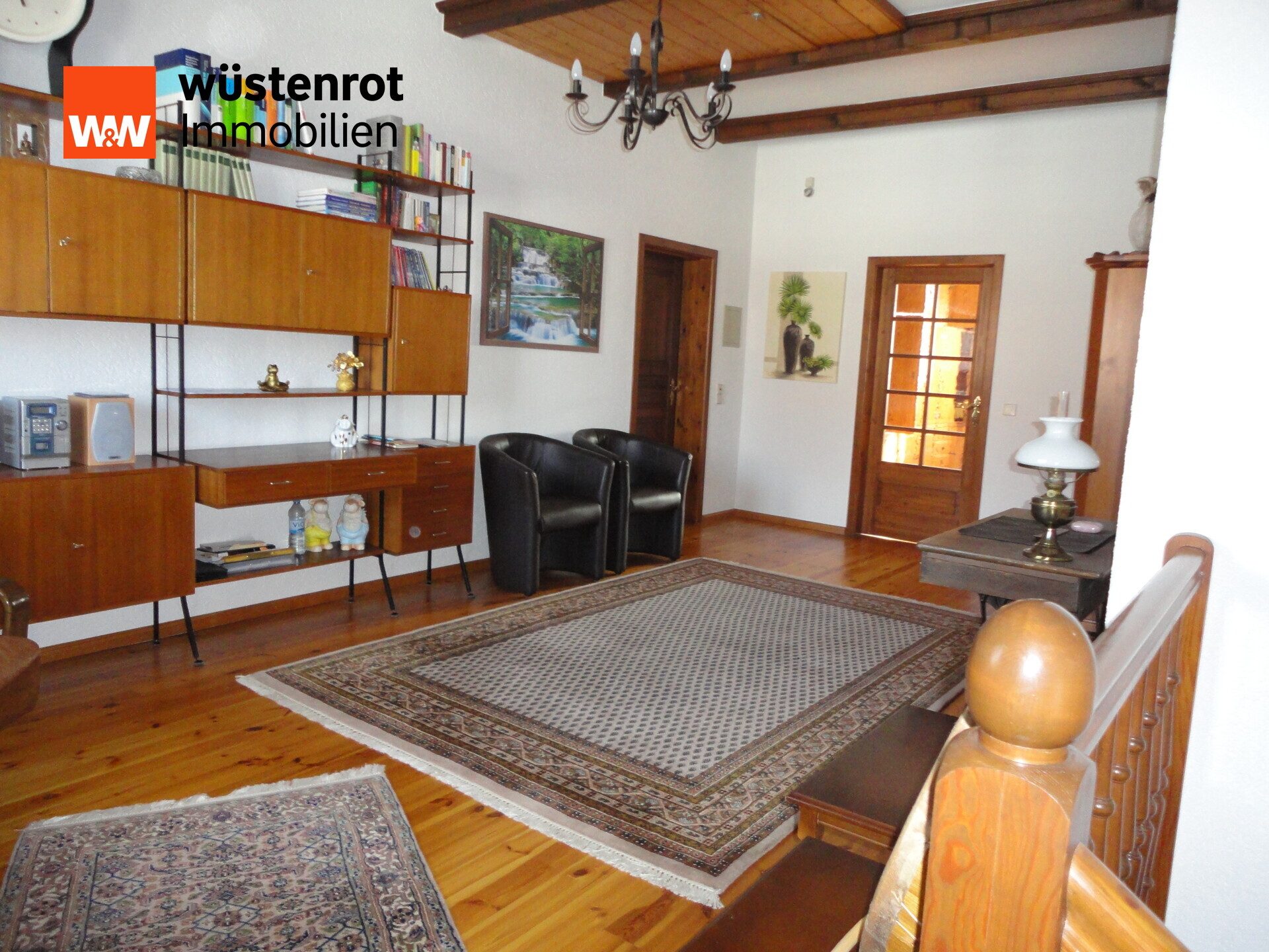 Immobilienangebot - Herbolzheim / Wagenstadt - Alle - Großzügiges Einfamilienhaus Herbolzheim Wagenstadt mit Einliegerwohnung und Doppelgarage