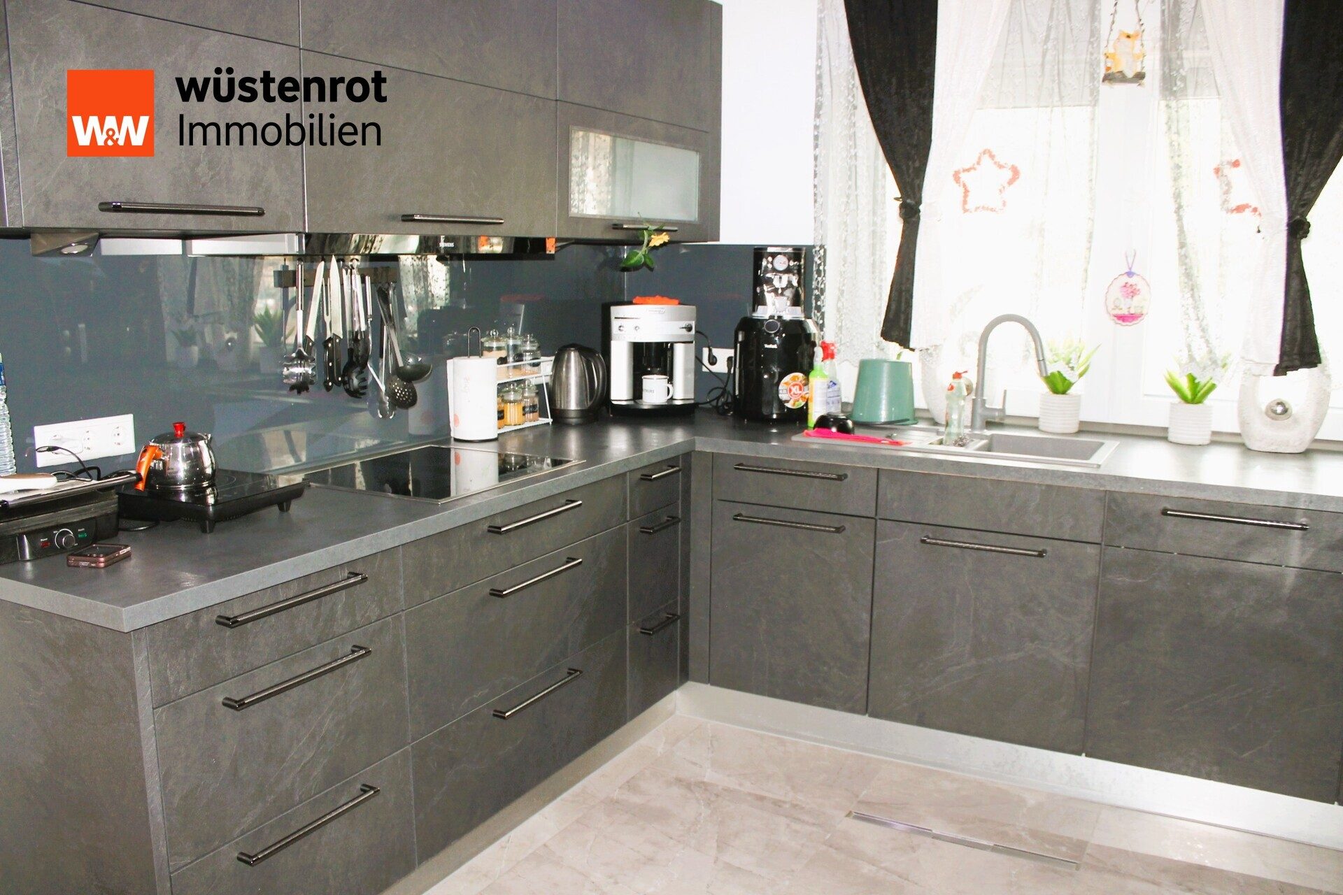 Immobilienangebot - Schopfheim - Alle - Zertifiziertes Energieeffizienzhaus als Reihenendhaus mit Garten zentral in Schopfheim gelegen