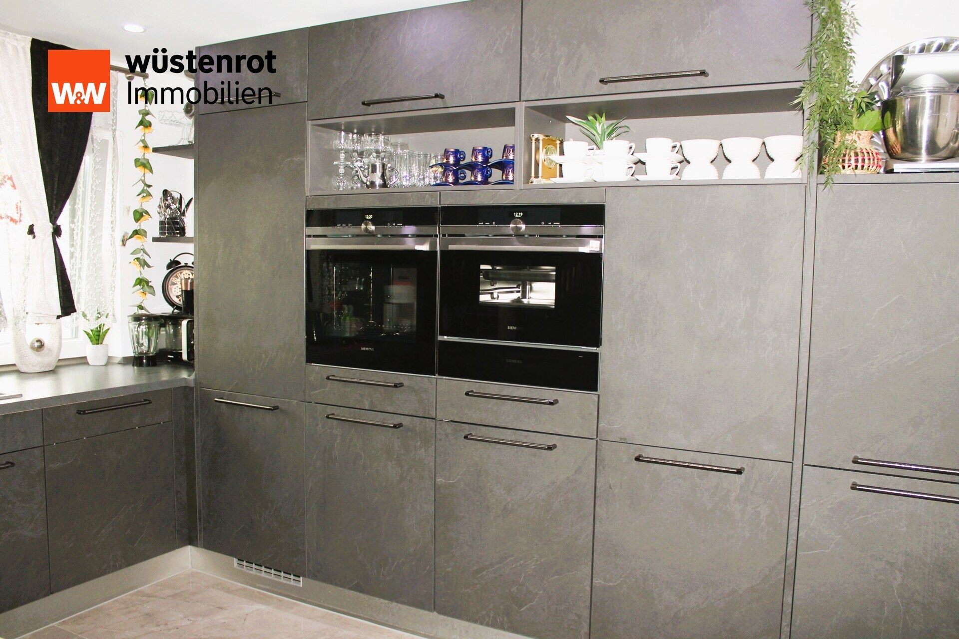 Immobilienangebot - Schopfheim - Alle - Zertifiziertes Energieeffizienzhaus als Reihenendhaus mit Garten zentral in Schopfheim gelegen