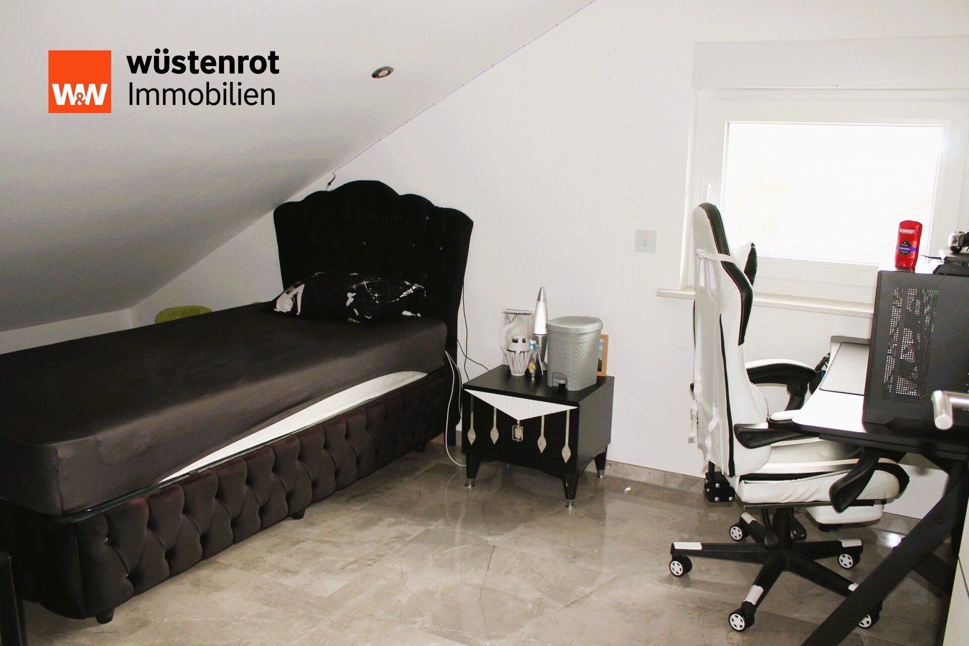 Immobilienangebot - Schopfheim - Alle - Zertifiziertes Energieeffizienzhaus als Reihenendhaus mit Garten zentral in Schopfheim gelegen