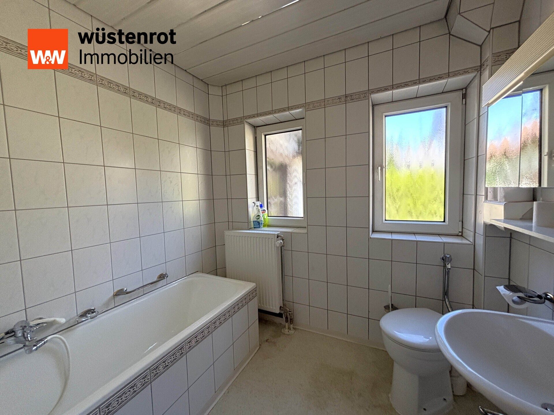 Immobilienangebot - Ammerthal - Alle - "Solider Grundstein für individuelle Träume"
7-Z-EFH mit ca. 136 m²...