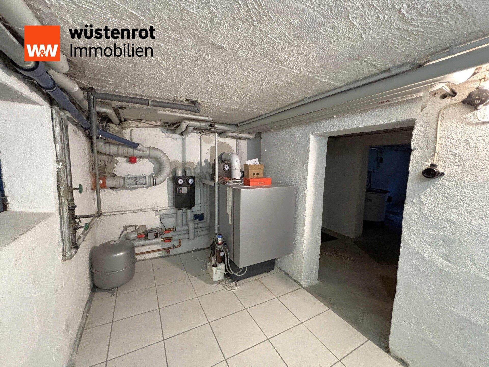 Immobilienangebot - Ammerthal - Alle - "Solider Grundstein für individuelle Träume"
7-Z-EFH mit ca. 136 m²...