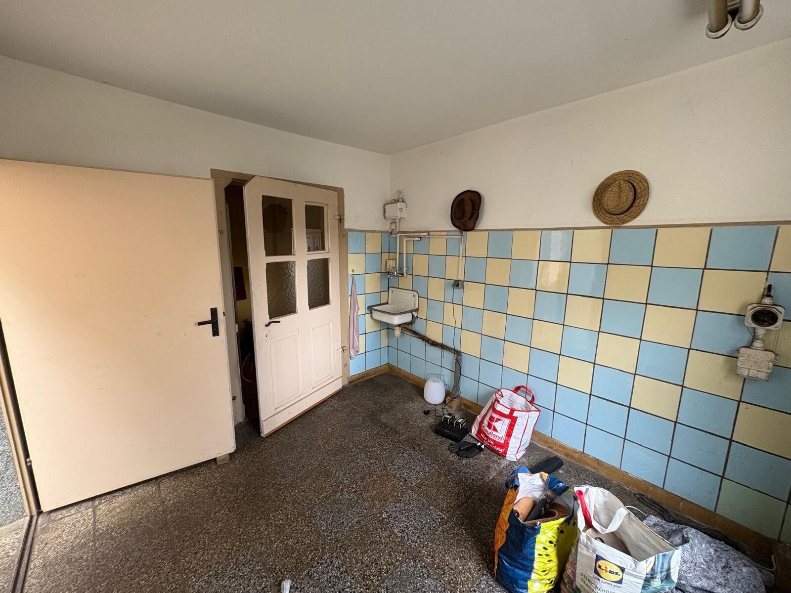 Immobilienangebot - Görzke - Alle - Ehemalige Bäckerei mit Potenzial – Wohnen & Gestalten in Görzke