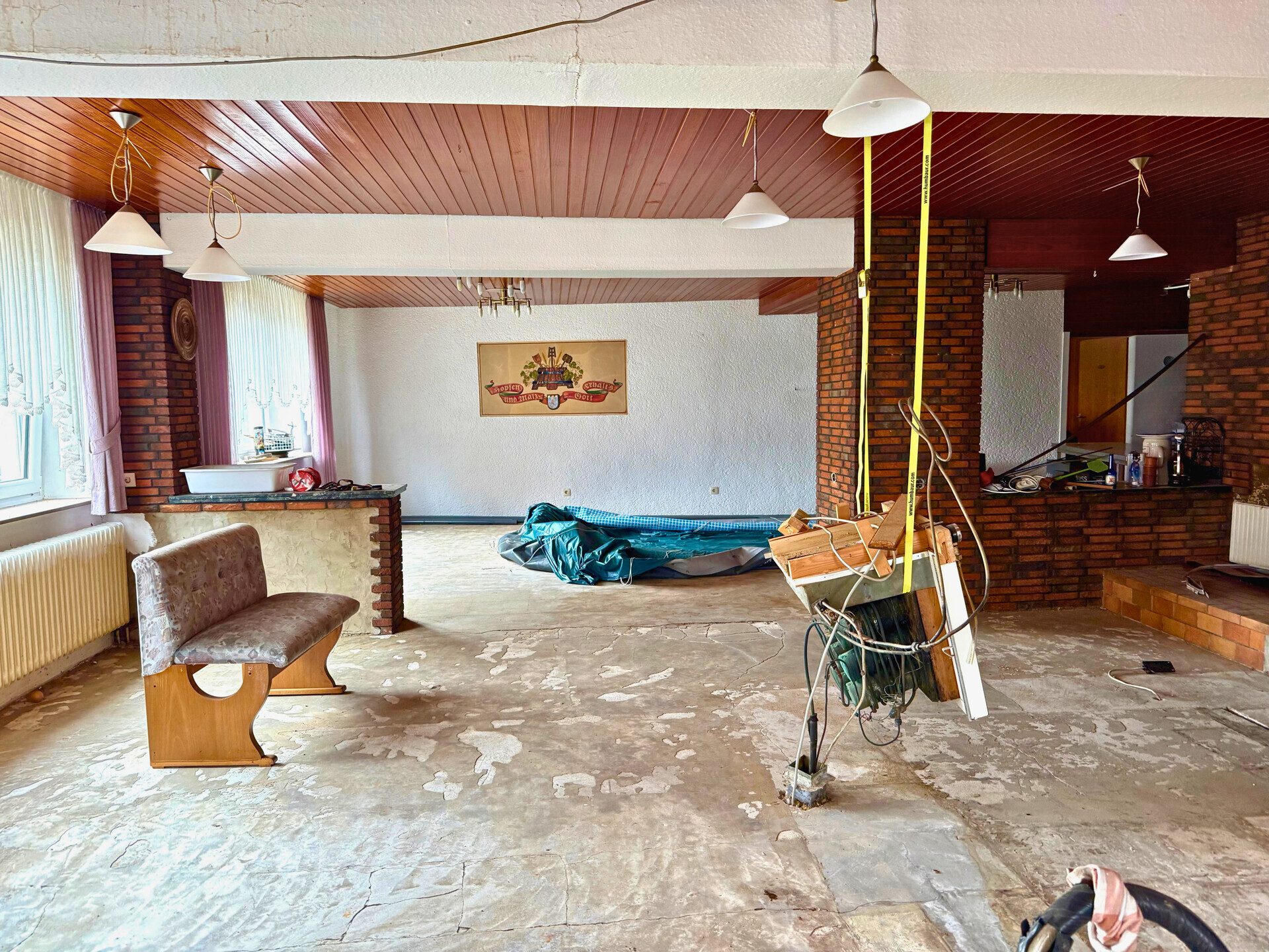 Immobilienangebot - Lage - Alle - Wohn- und Geschäftshaus mit Potenzial in Lage-Heiden