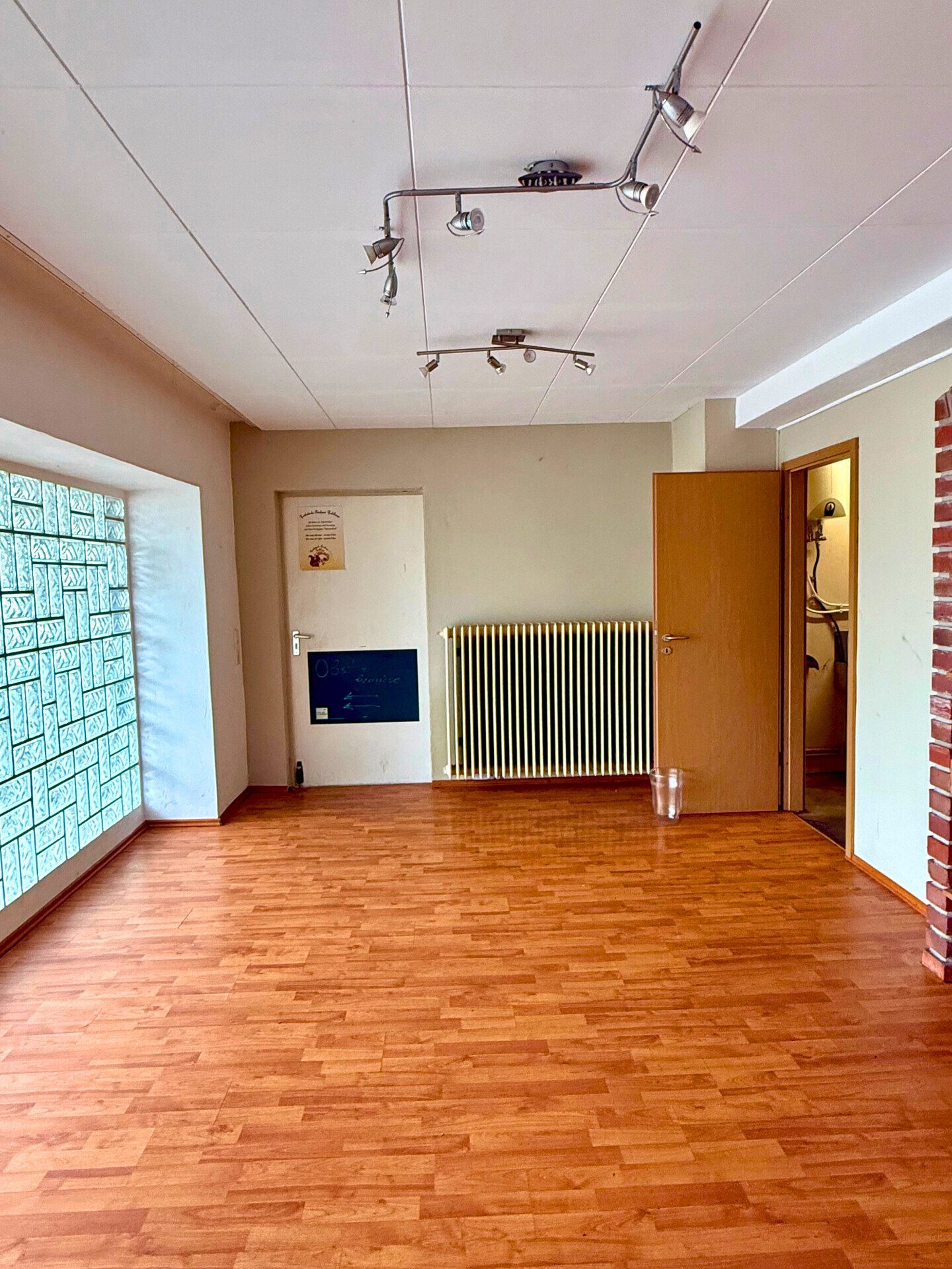 Immobilienangebot - Lage - Alle - Wohn- und Geschäftshaus mit Potenzial in Lage-Heiden