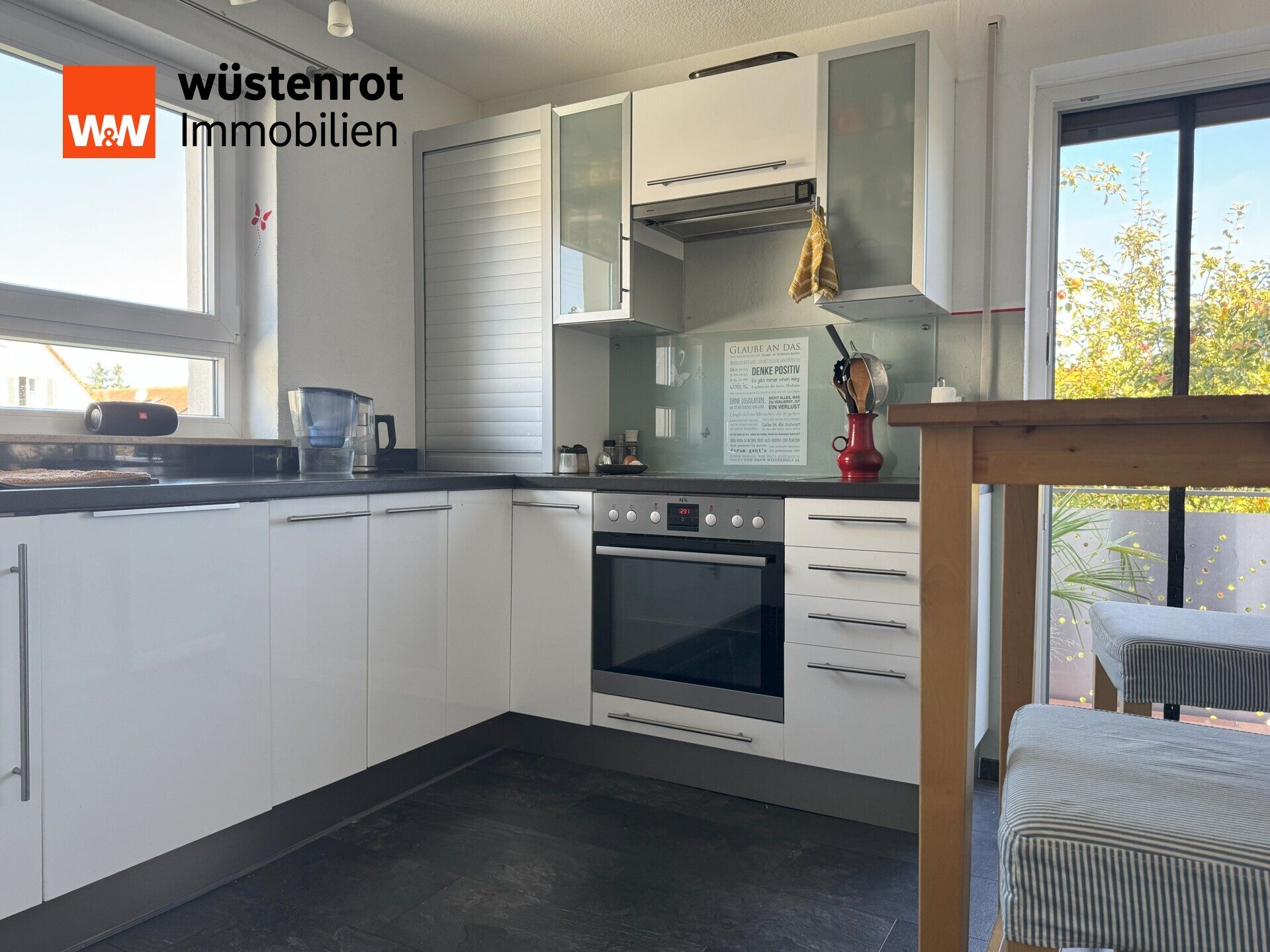 Immobilienangebot - Bad Boll - Alle - RUHIG GELEGEN, CHARMANT GESTALTET - 3,5 ZIMMER-WOHNUNG MIT BALKON UND GARTEN